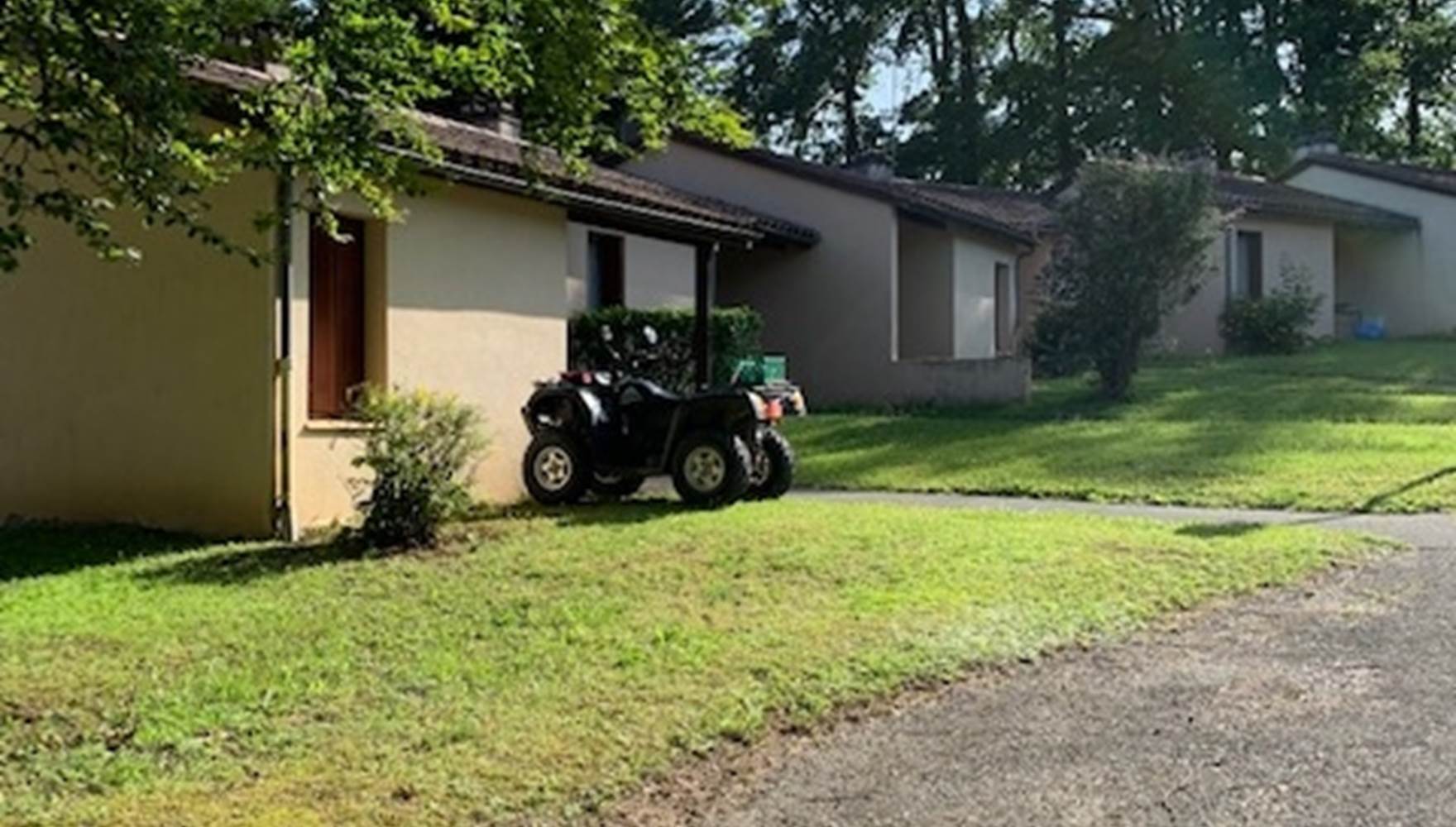 lepetitbois46_Leyme_entre´es gites