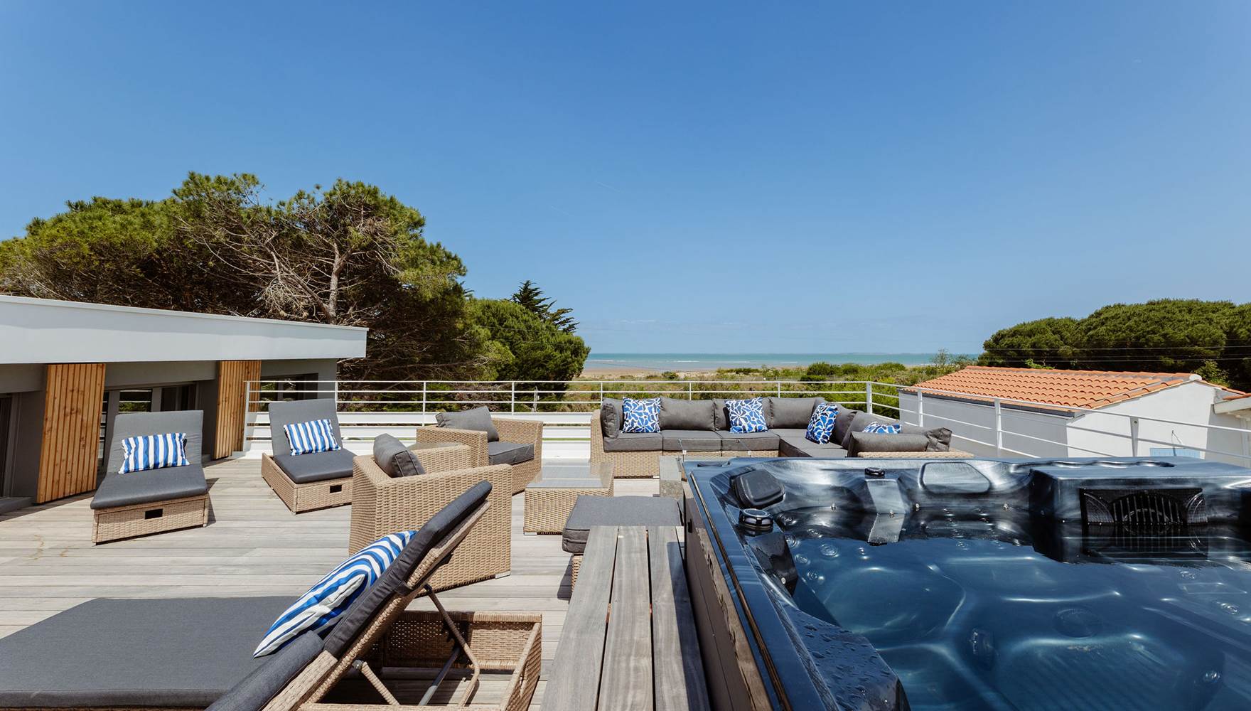 Terrasse vue mer XO 17