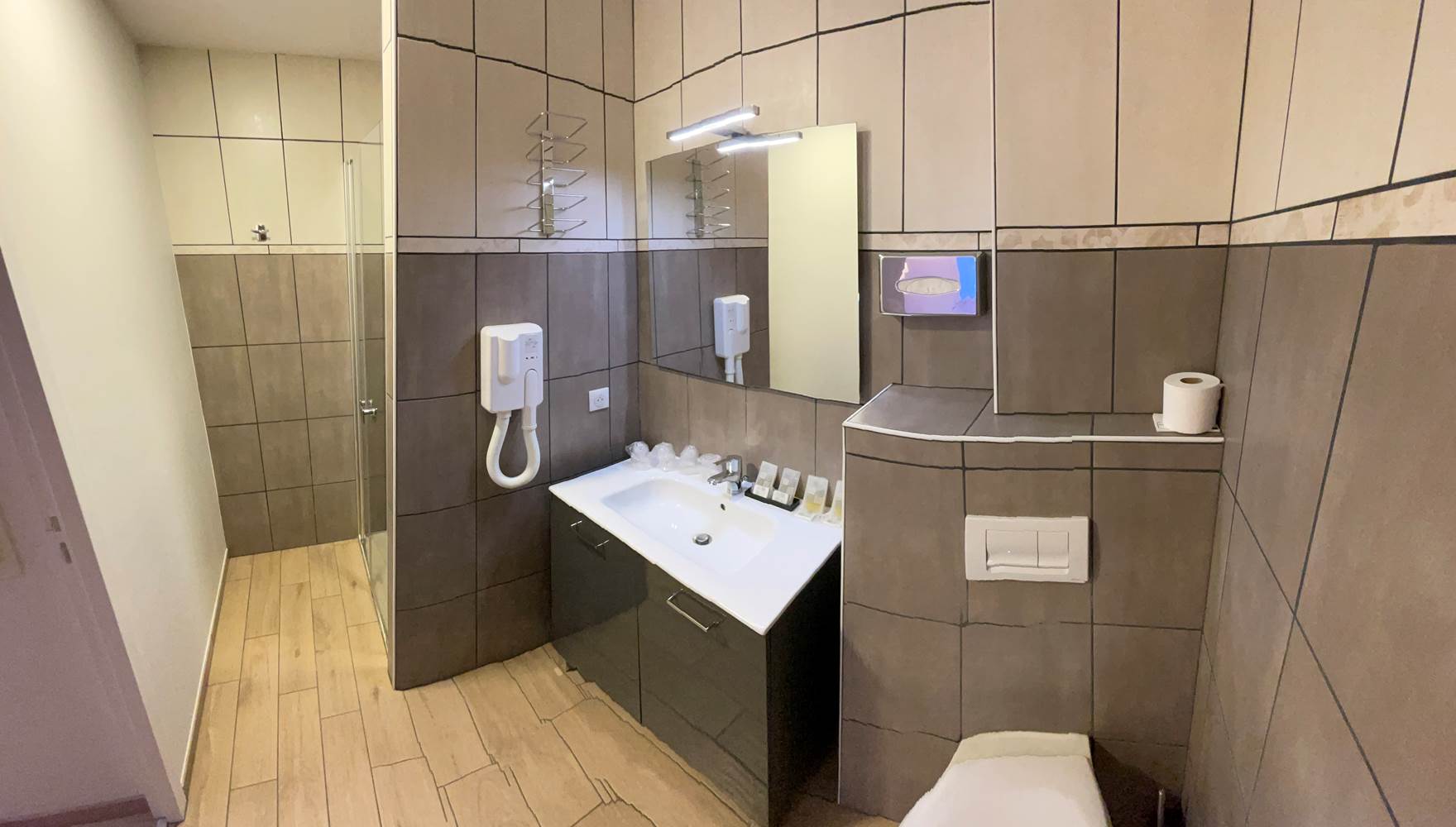 salle de bain chambre fruits