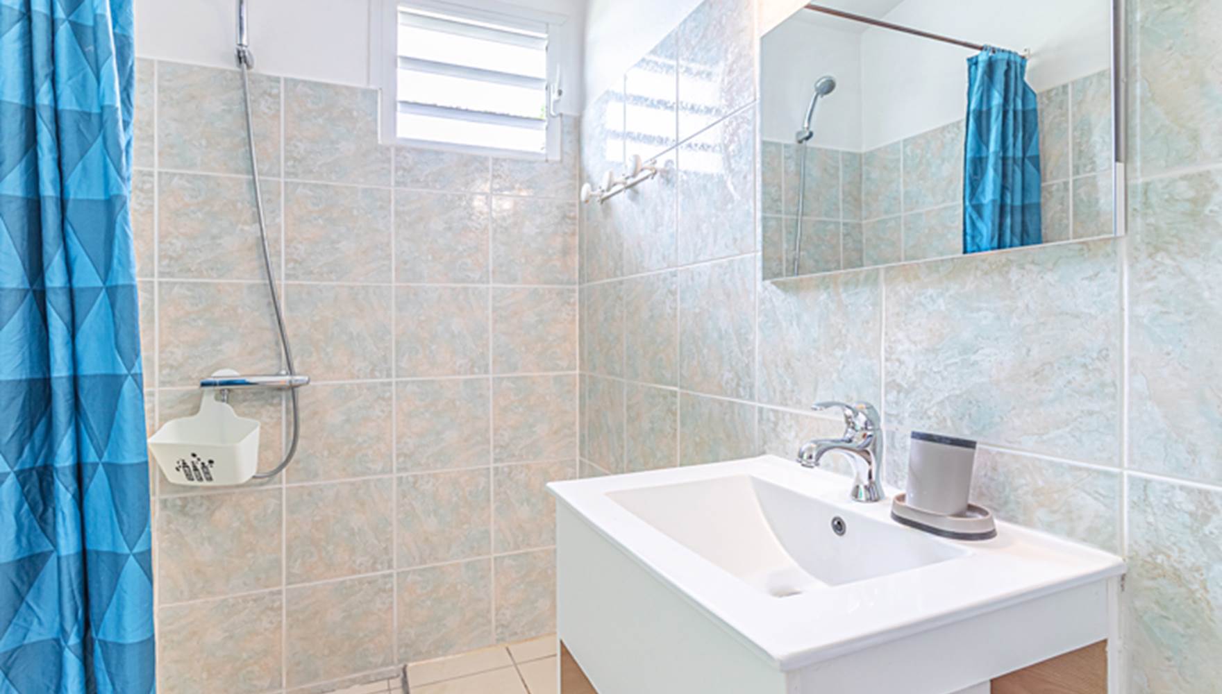 Gite Bougainvillier Deshaies Guadeloupe