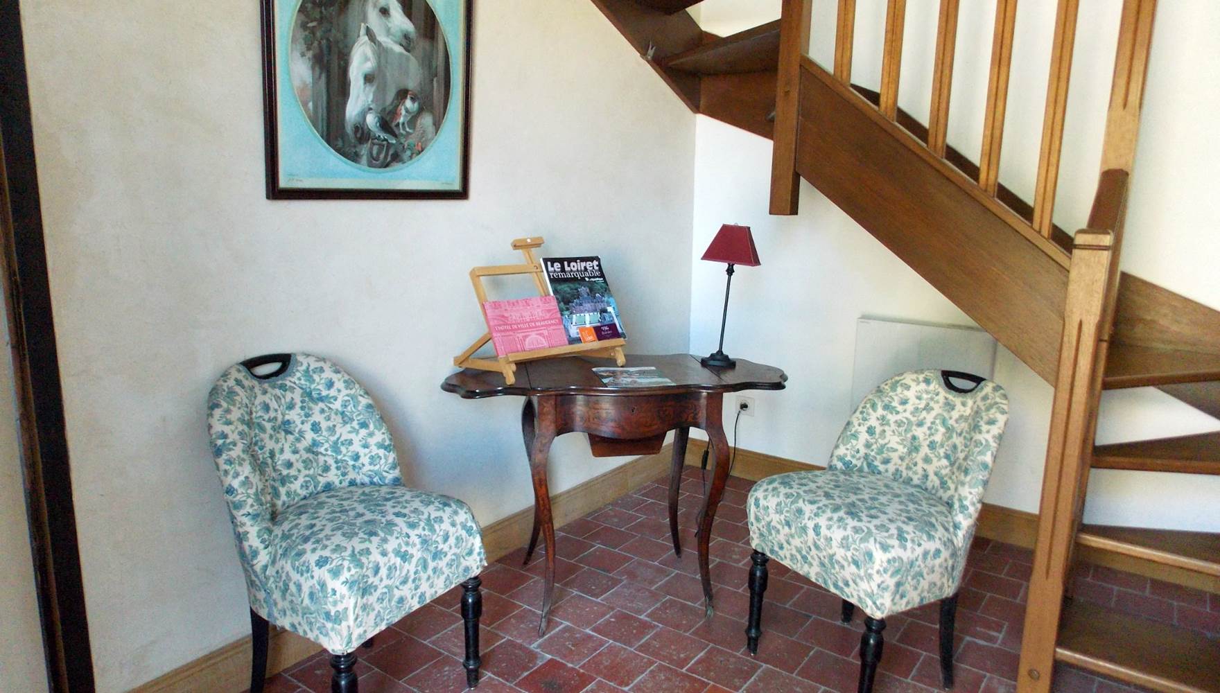 Domaine du Gué du Roi Chapelle du Gué du Roi Entrée