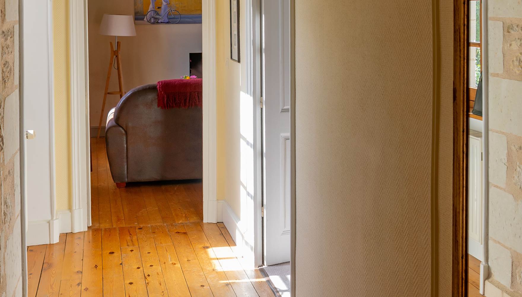 maison.aubelle.couloir.tour