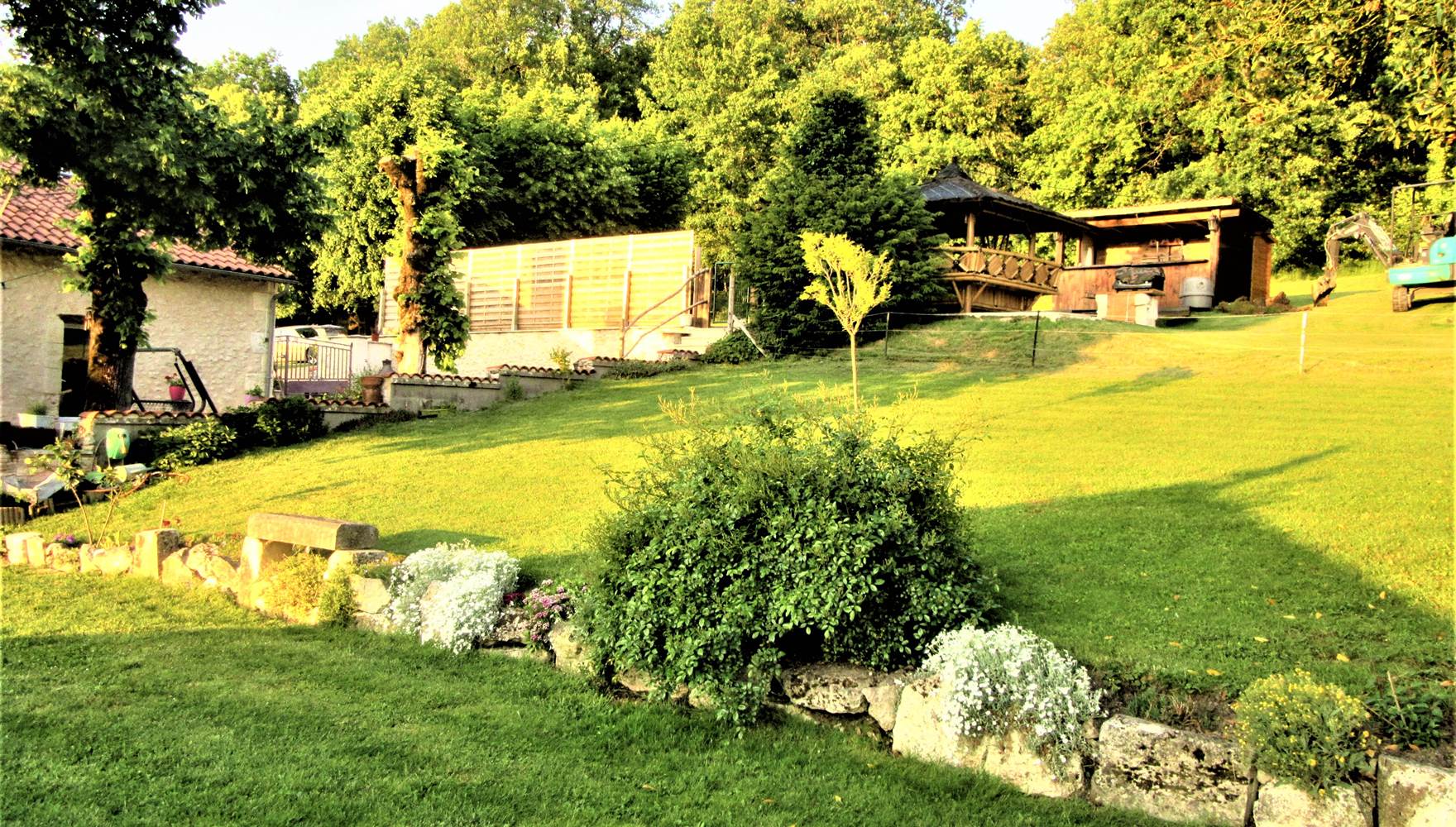 jardin devant la maison