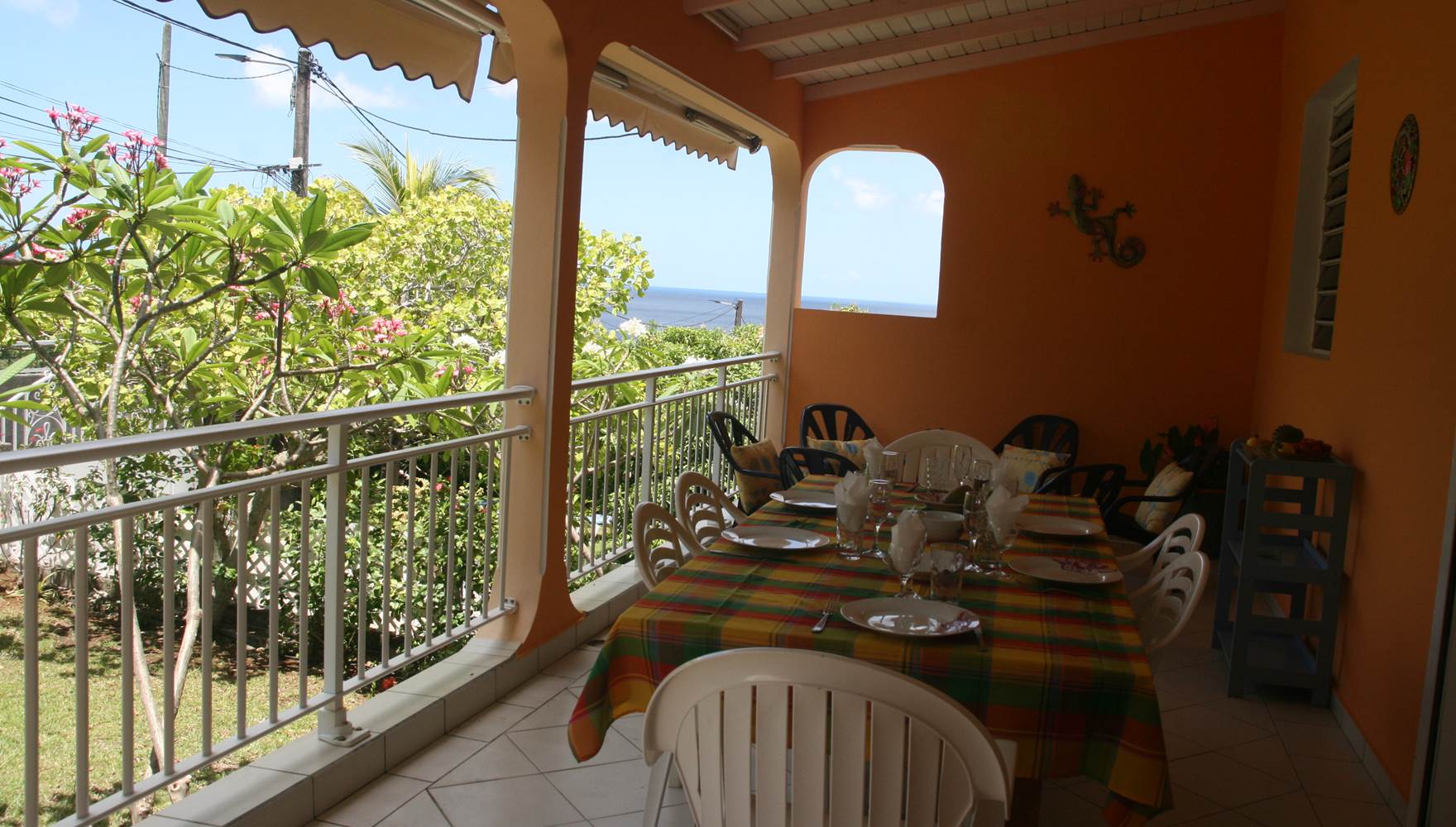Gîte Bougainvillier Deshaies Guadeloupe
