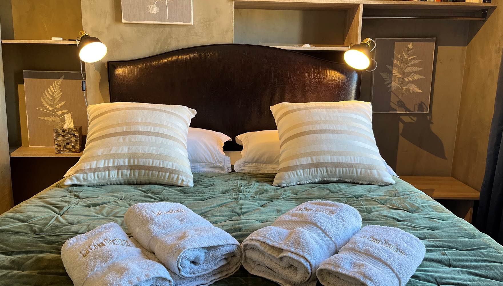 Hotel Marseillan Room Marmorino