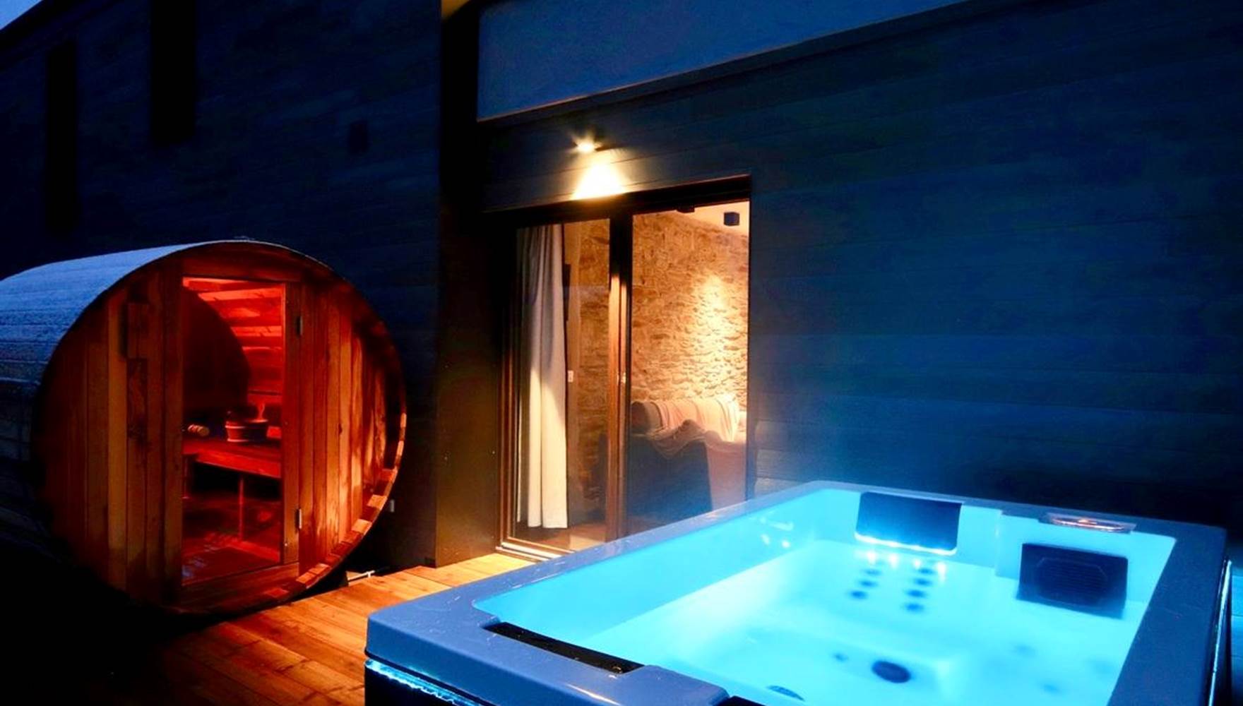 2cosy1 jacuzzi sauna