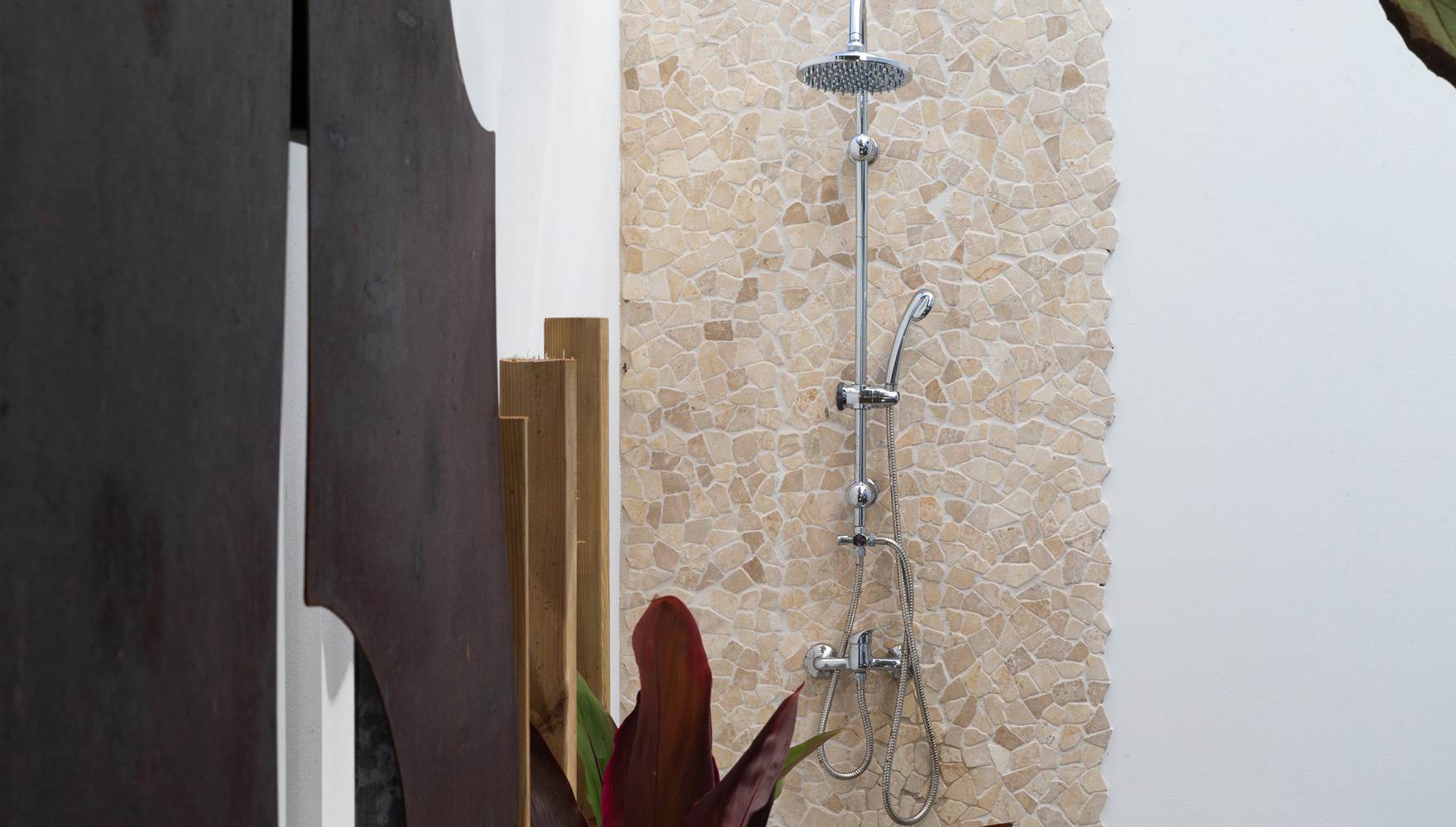 Opale_Douche extérieure