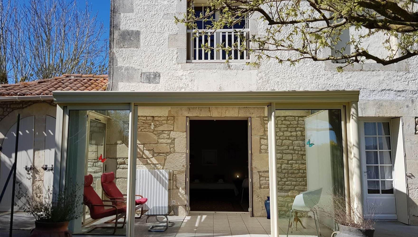 Chambre Dahlia - vue véranda