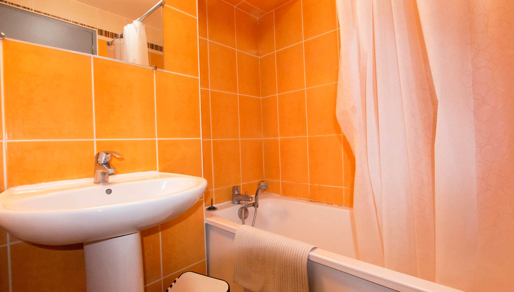 19 gîte SDB Baignoire