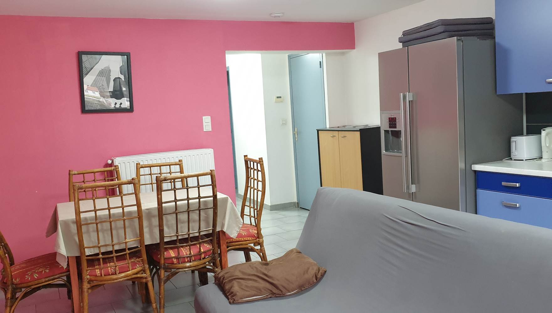 APPARTEMENT 1ER ÉTAGE AVEC TERRASSE 4+2 PERS