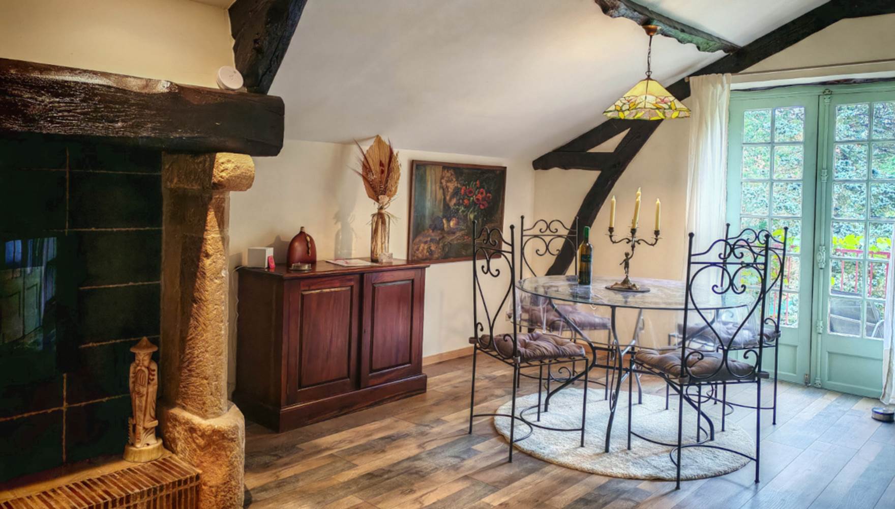 Coin repas et séjour