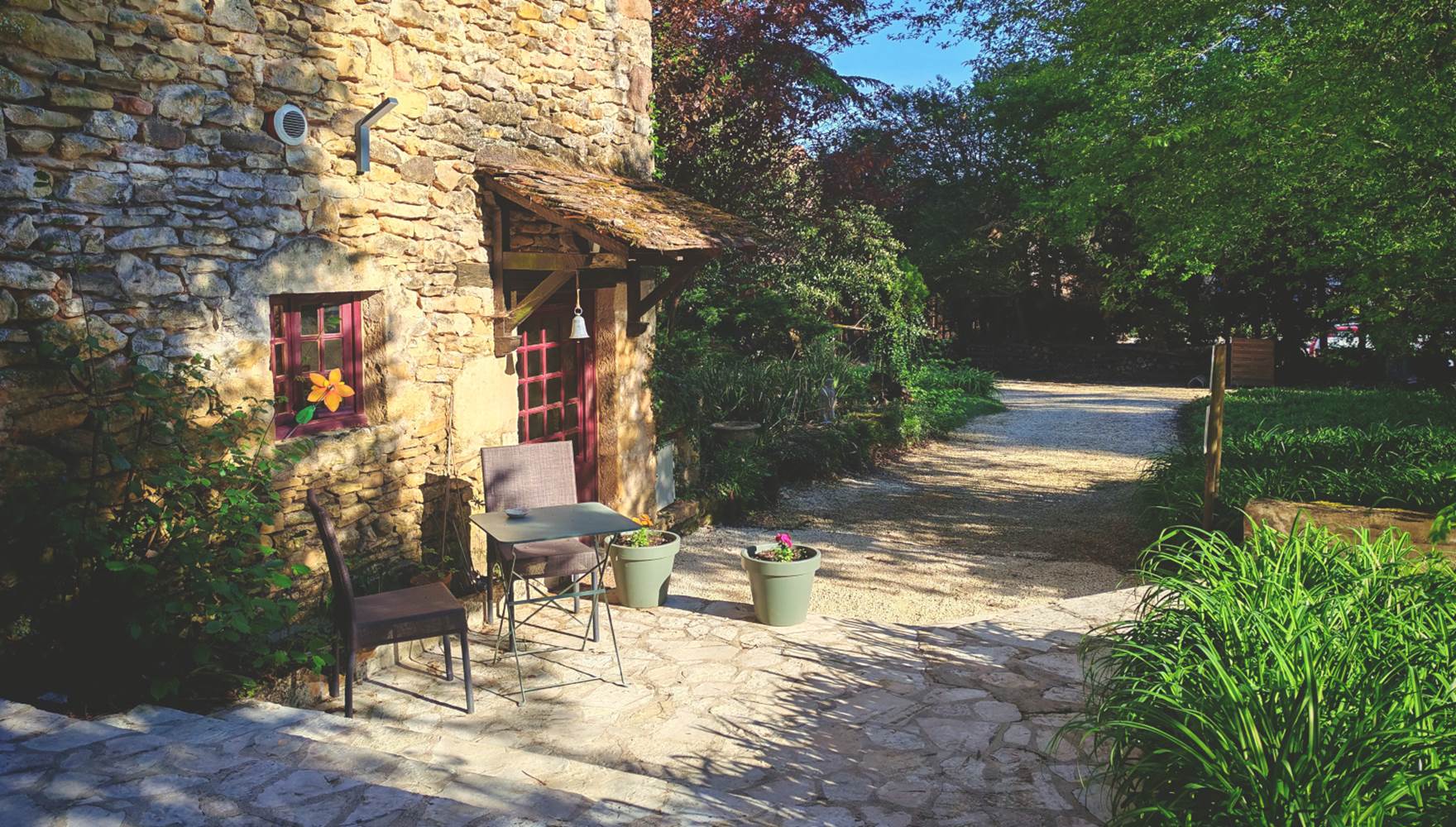 Chambre indépendante Le Pèlerin. Bonfarto Locations Urval Dordogne
