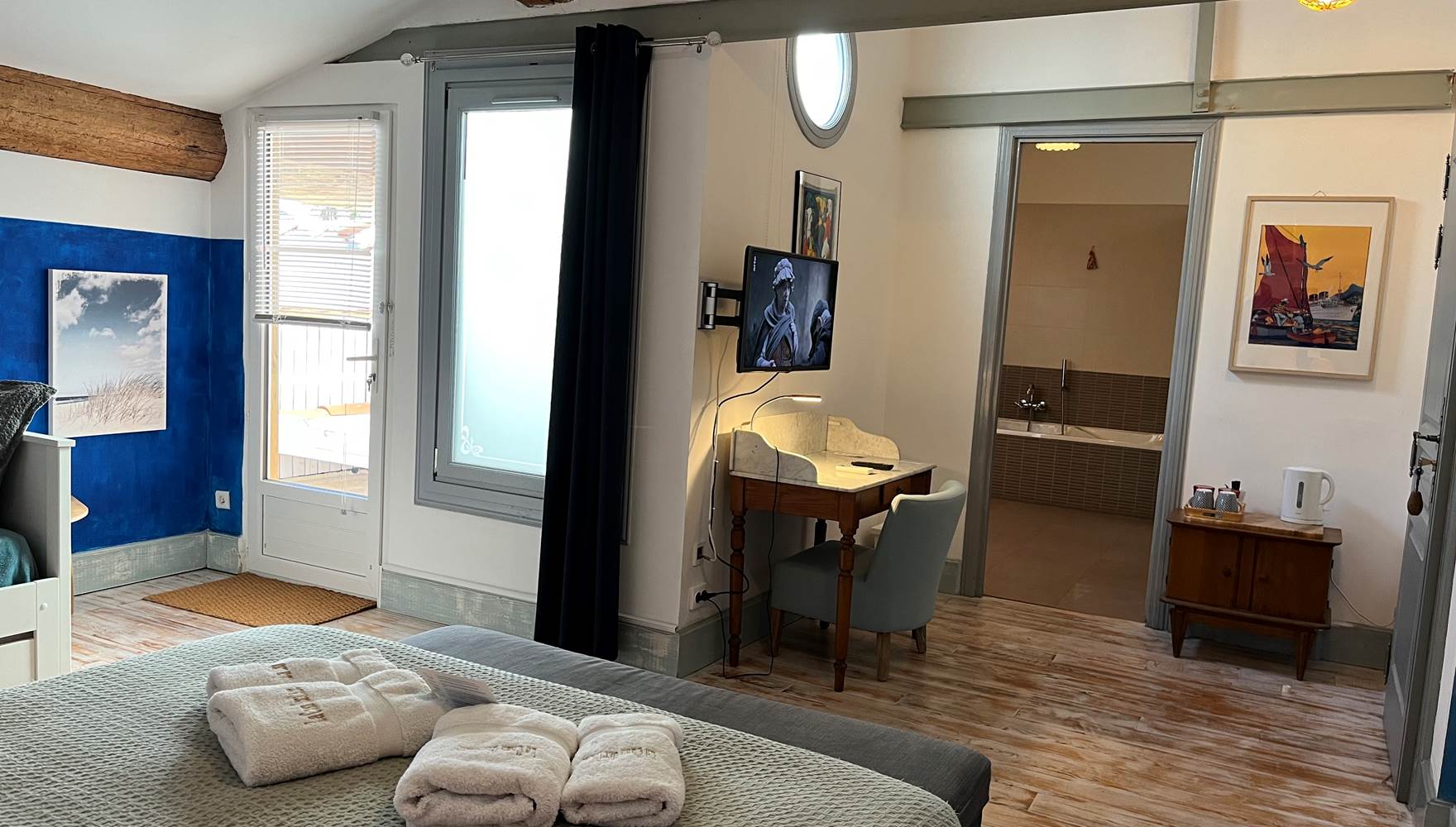 Chambres d'hotes hotel Marseillan - Azzurro vue