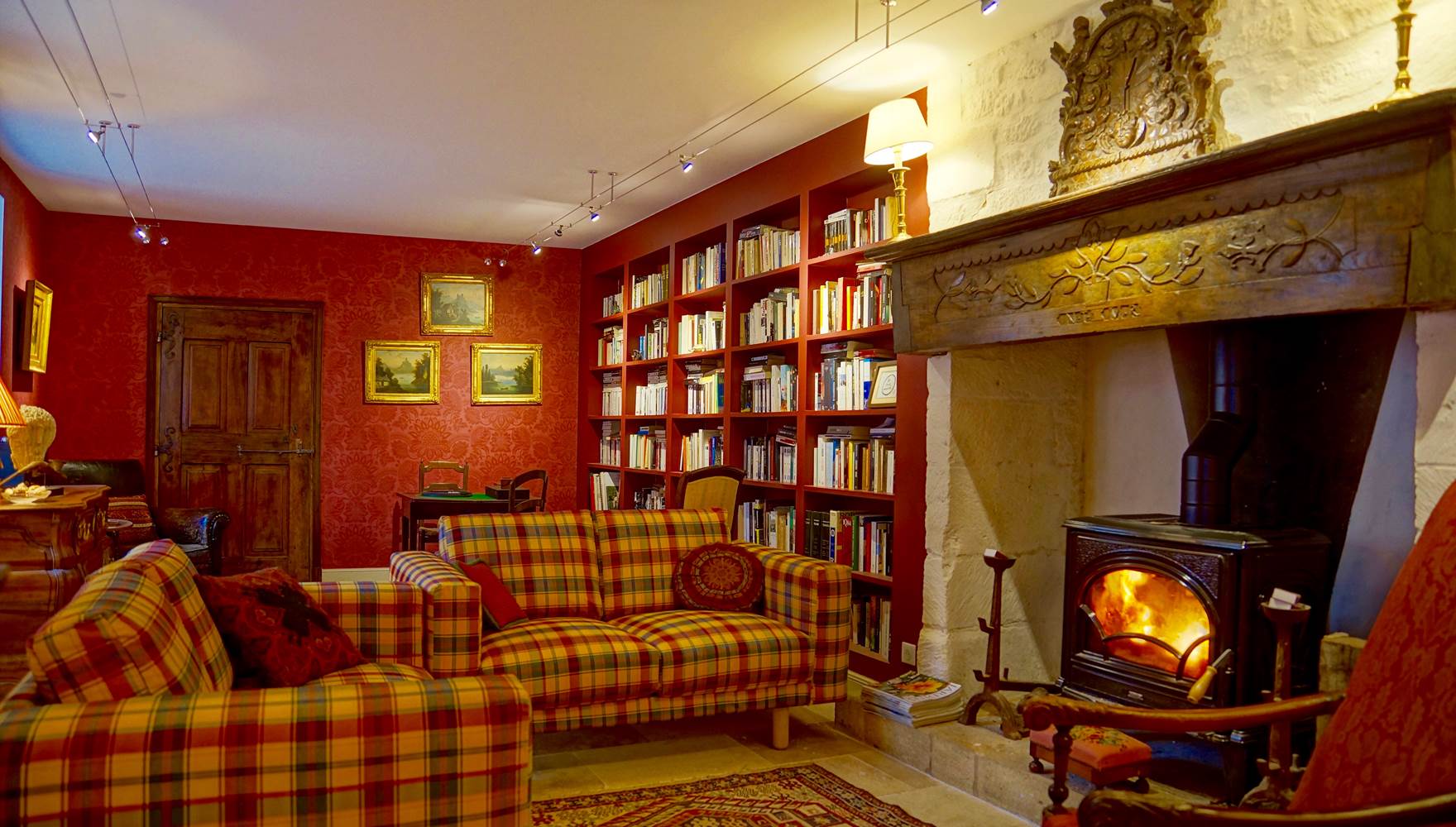 Le salon bibliothèque