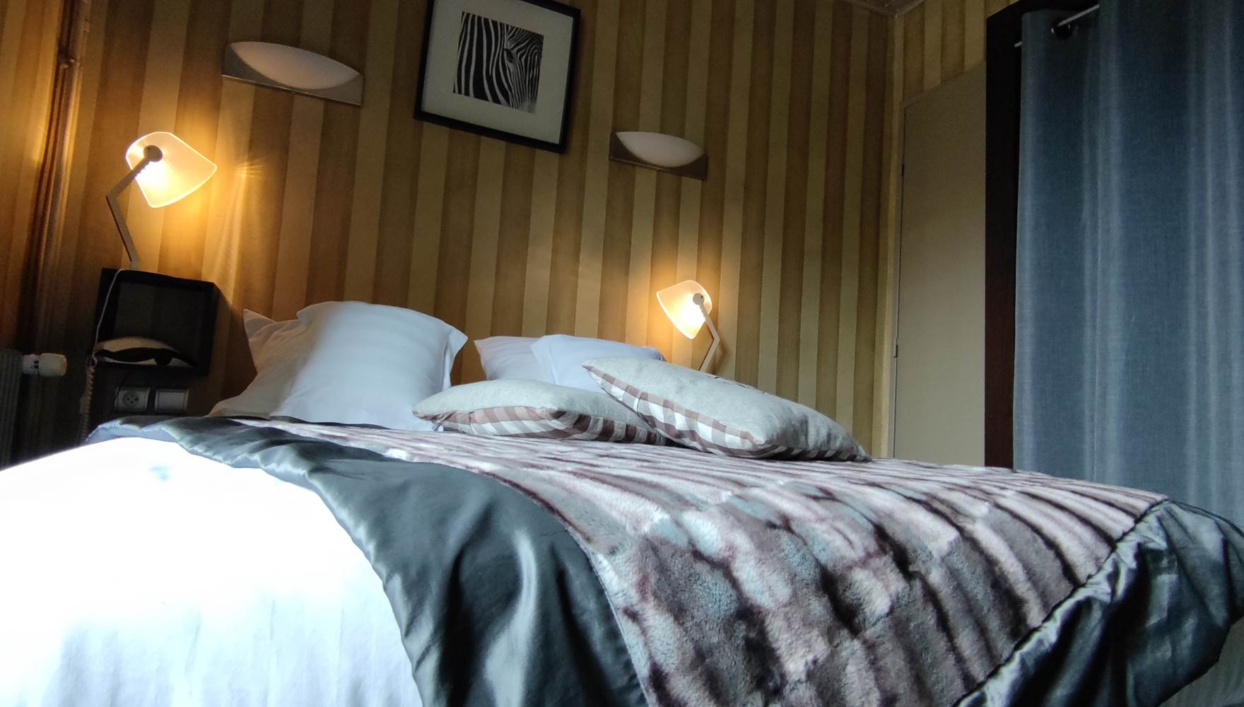 Ichambre rayure gris et noir esprit design