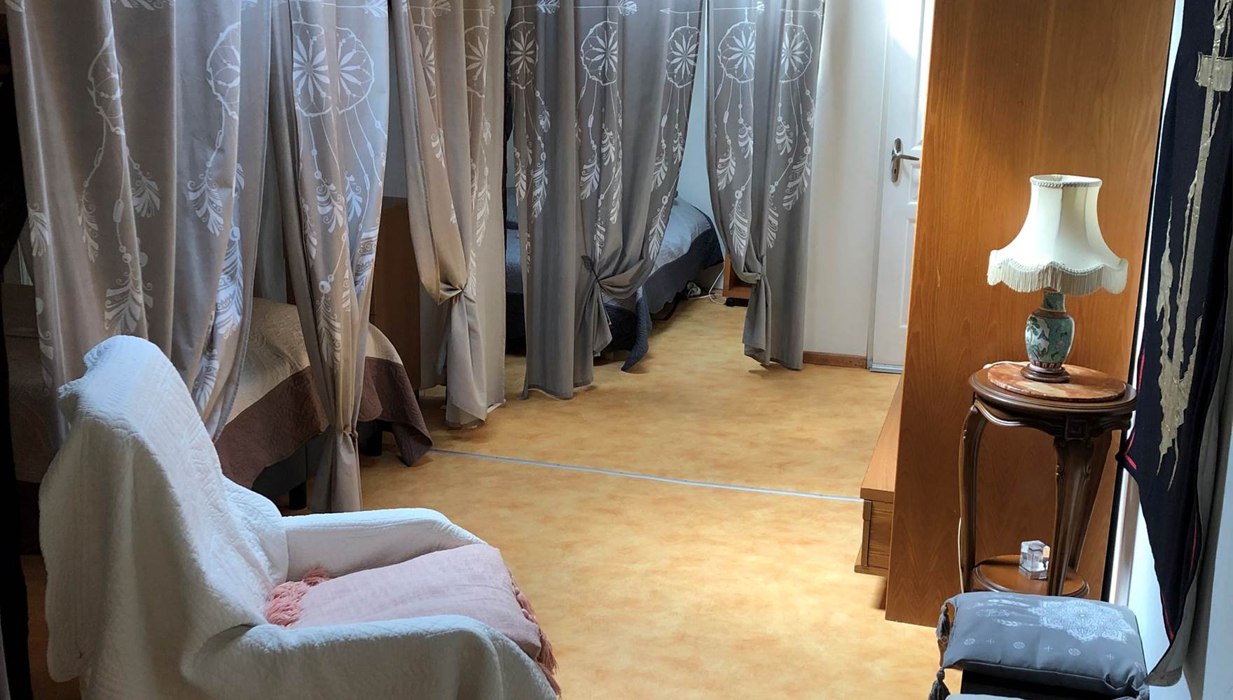 chambre dortoir 4 personnes  à l'étage