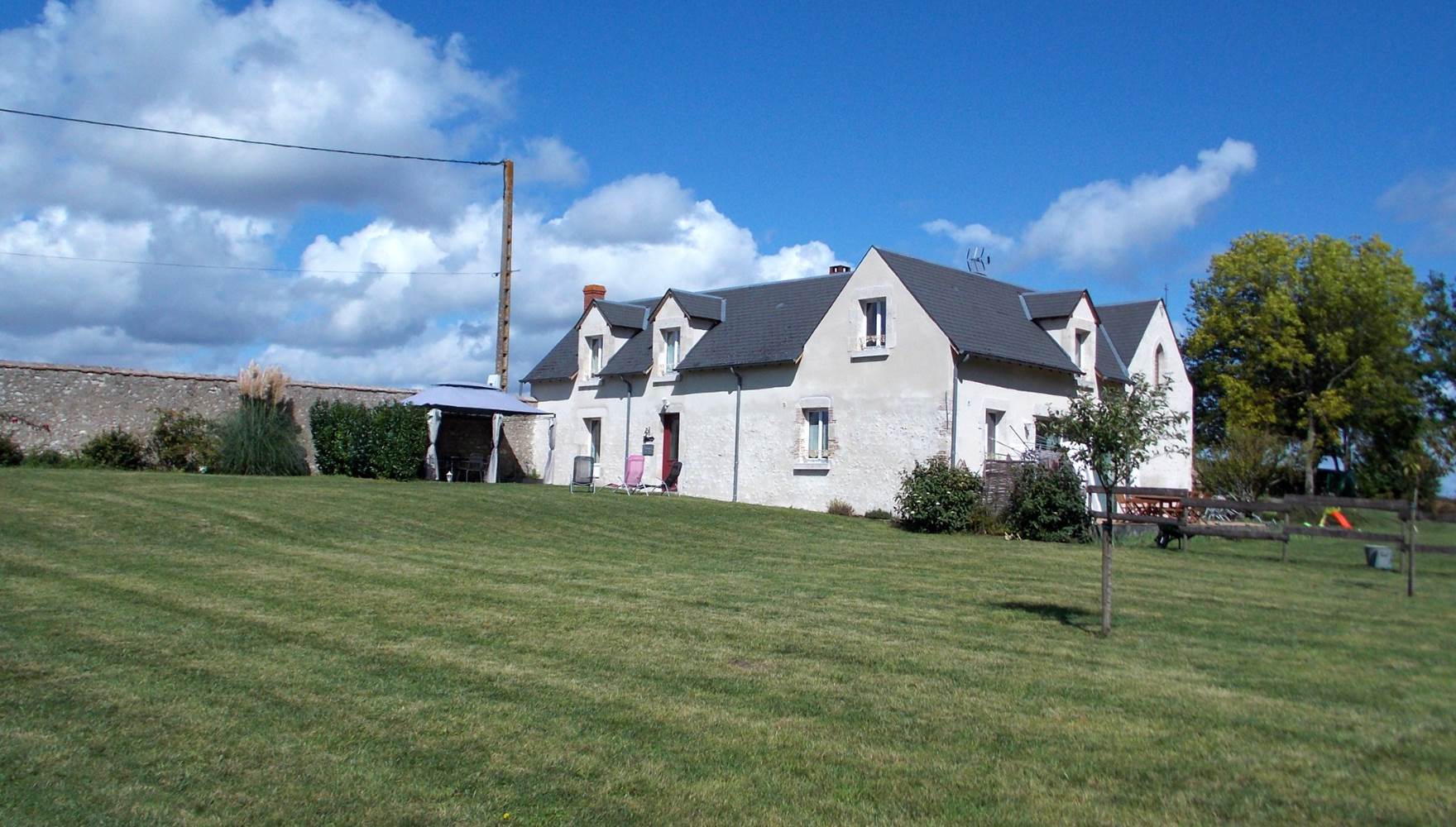 Domaine du Gué du Roi Gîte La Grange du Gué du Roi Jardin