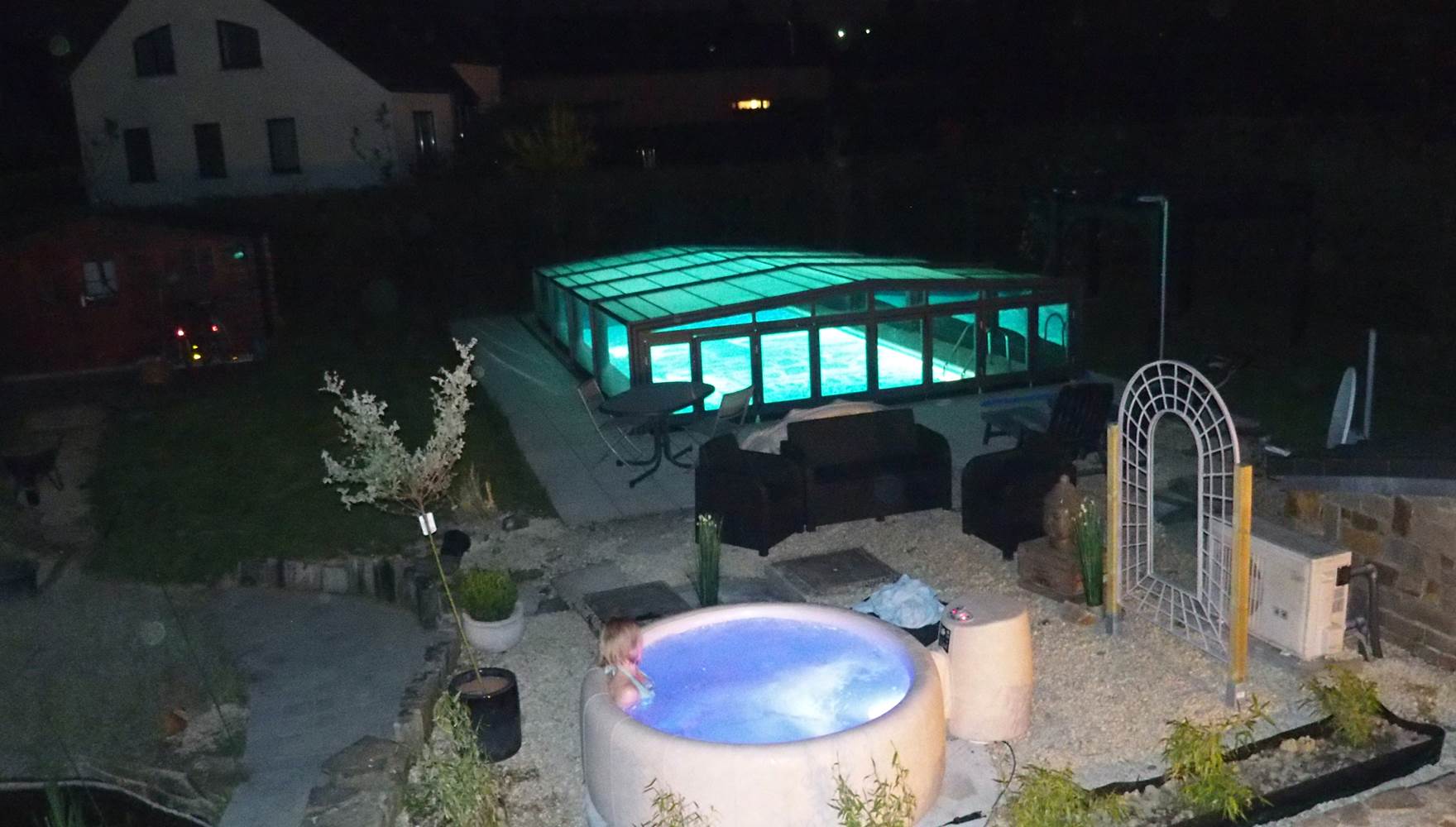 piscinespabynight1