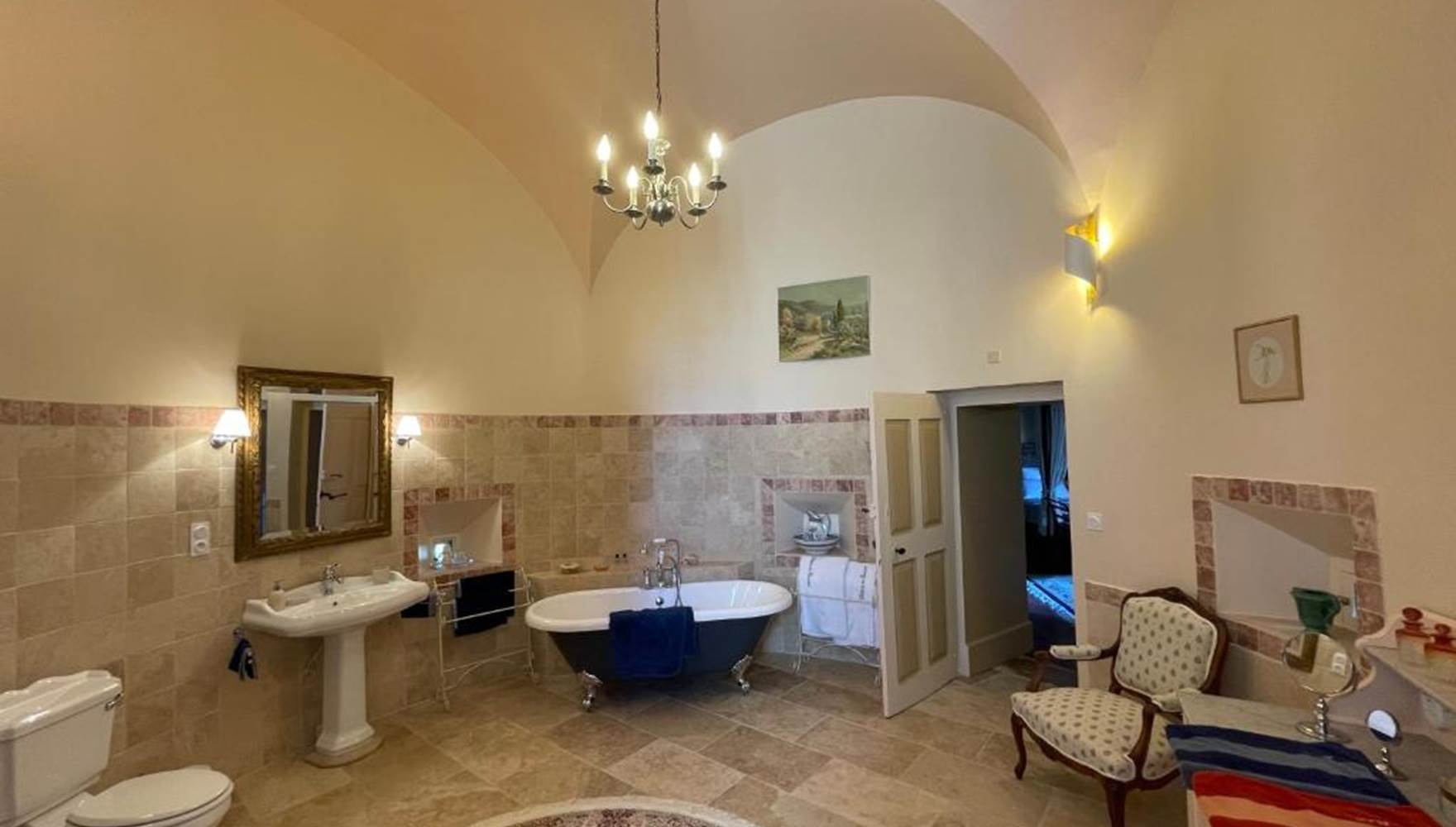 Salle de bain dans une tour