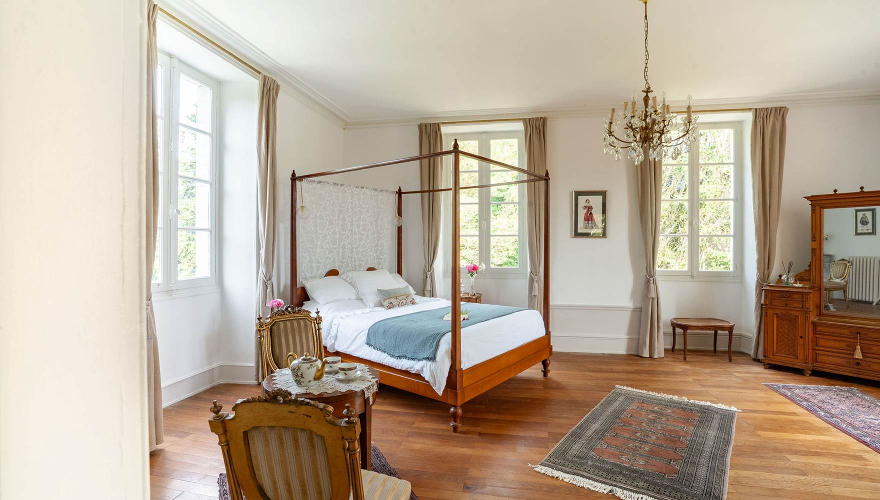 Chambre de la Marquise-Master bedroom