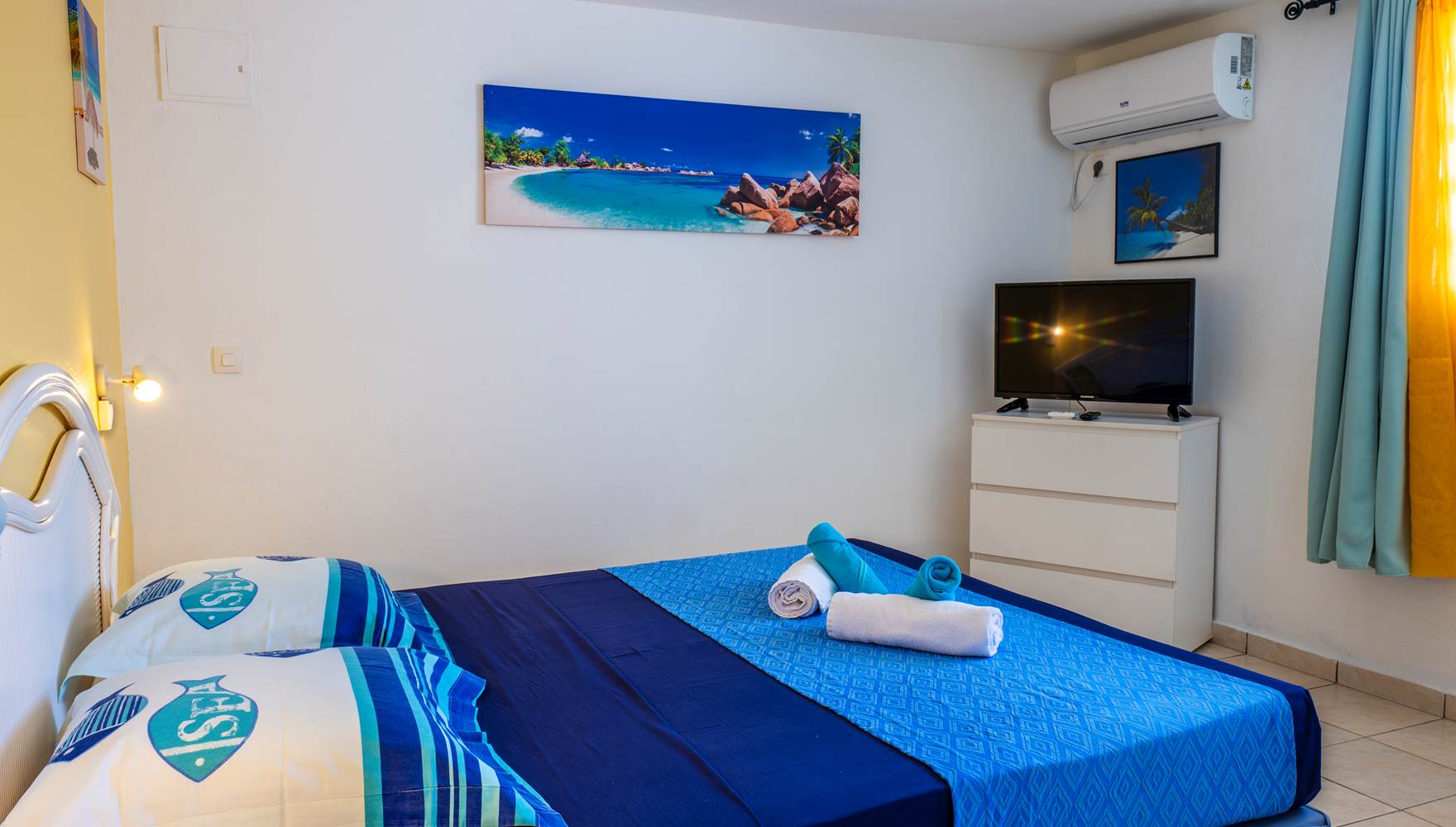 Gite Laurier Deshaies Guadeloupe 6248