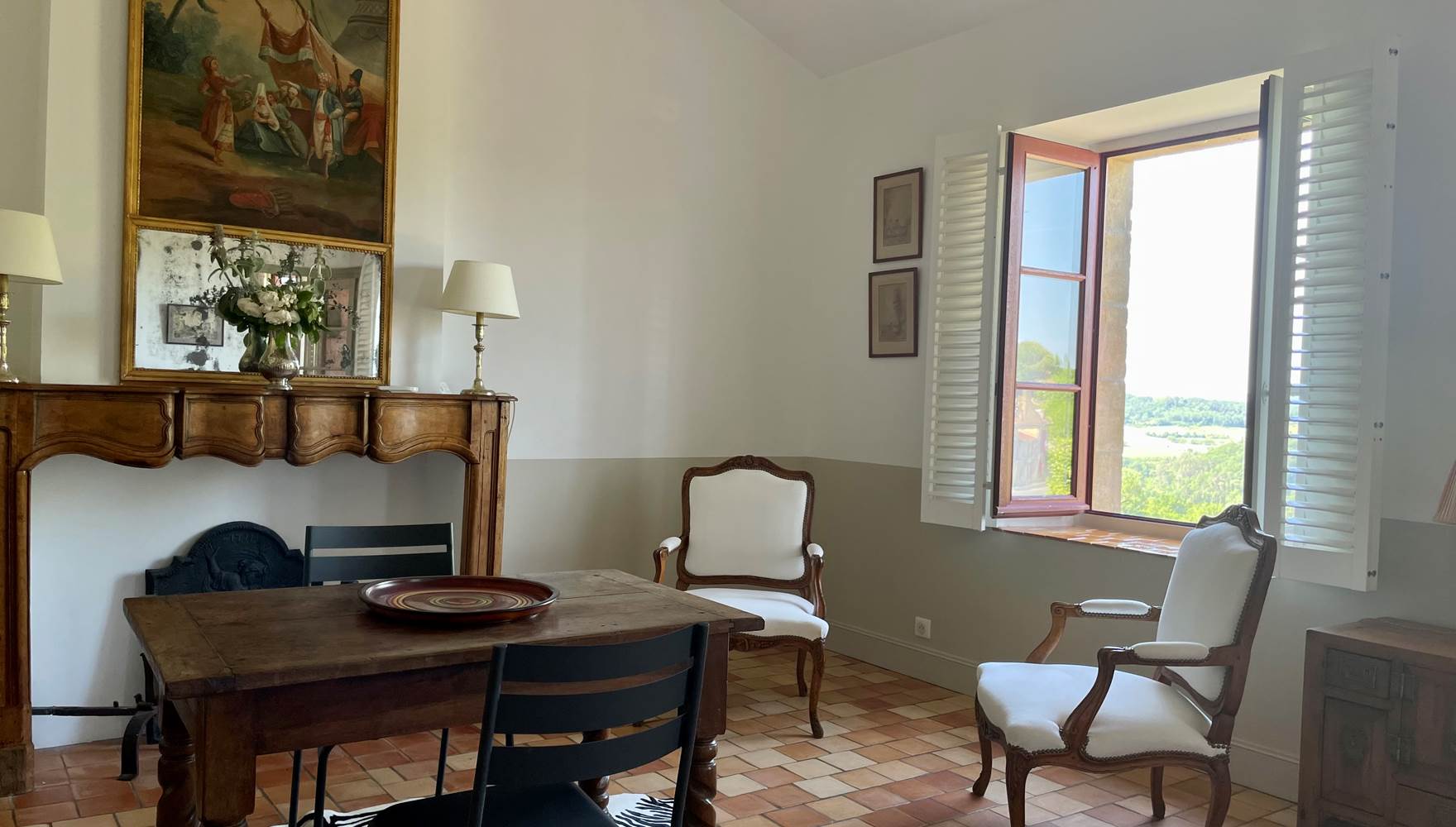 Chambre avec salle de bain en suite