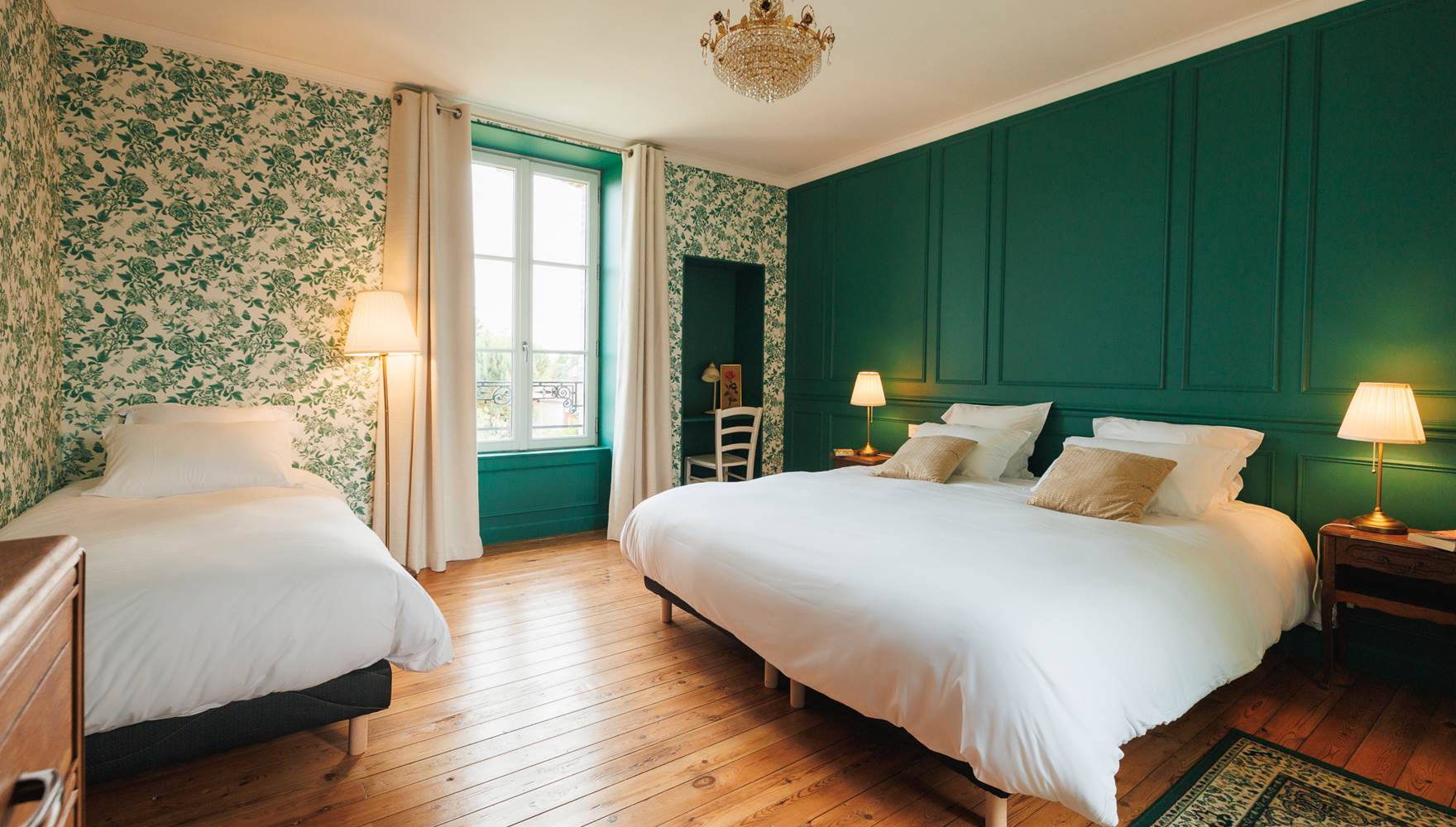 Chambre verte gite de charme Le Quatre Feuilles proche Puy du Fou