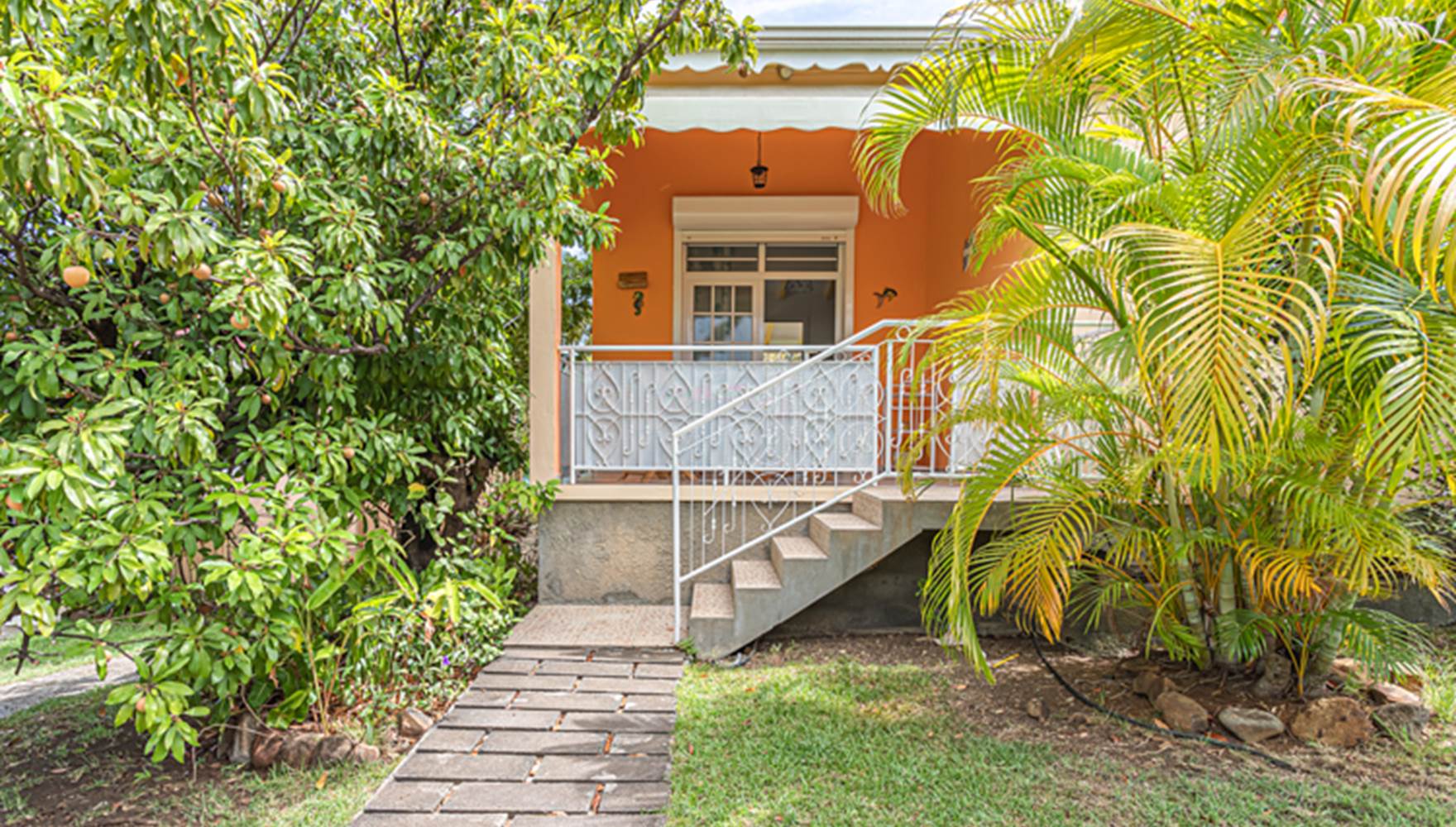 Gîte Alamanda Deshaies Guadeloupe