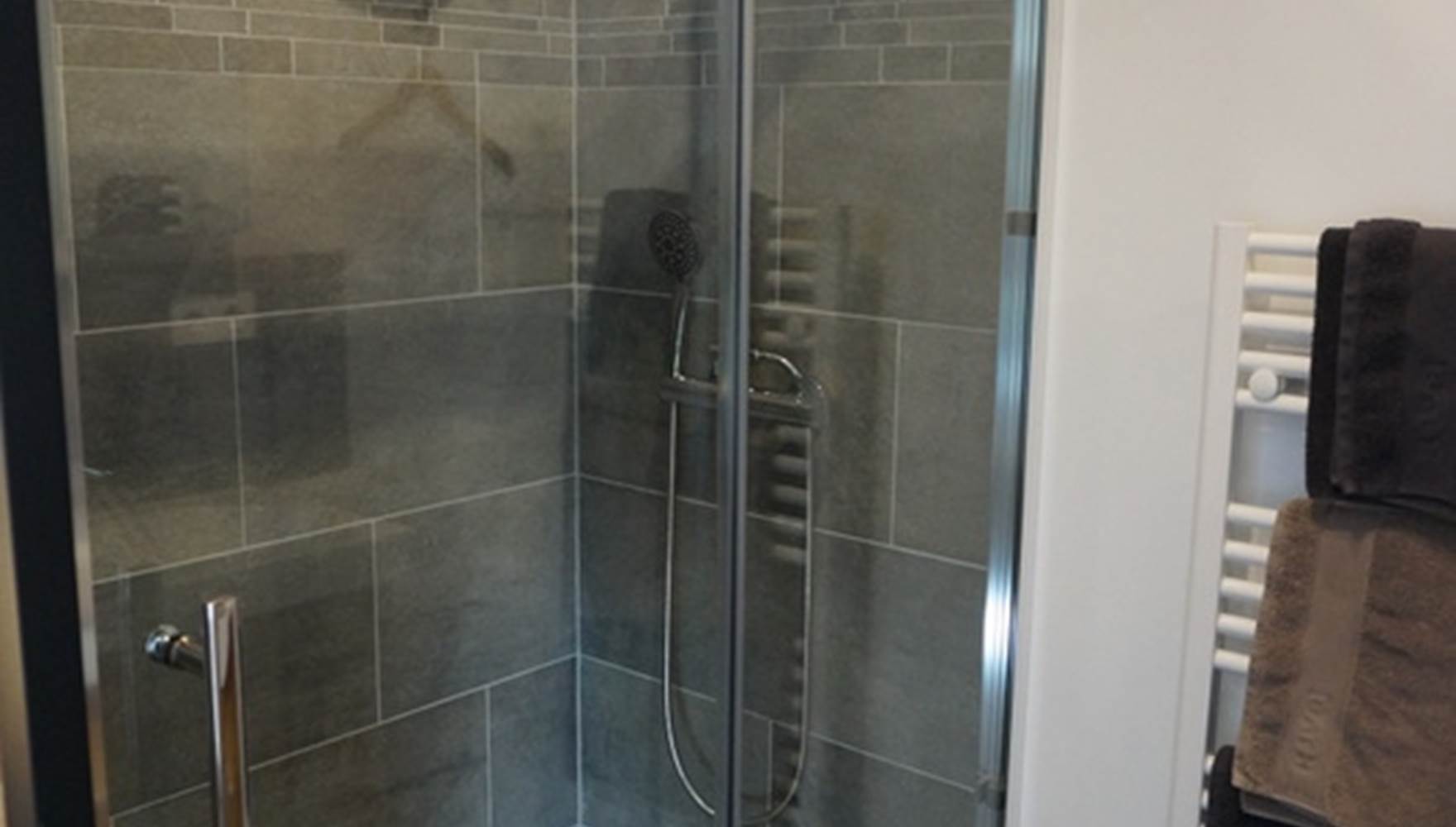 Chambre cran poulet - douche