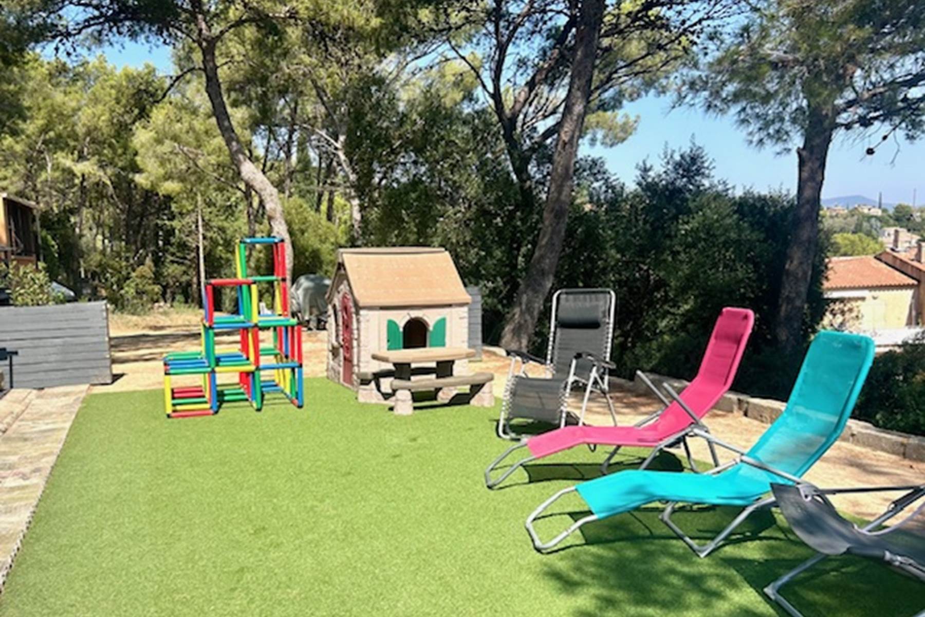 Espace jeux extérieurs enfants-photo-page