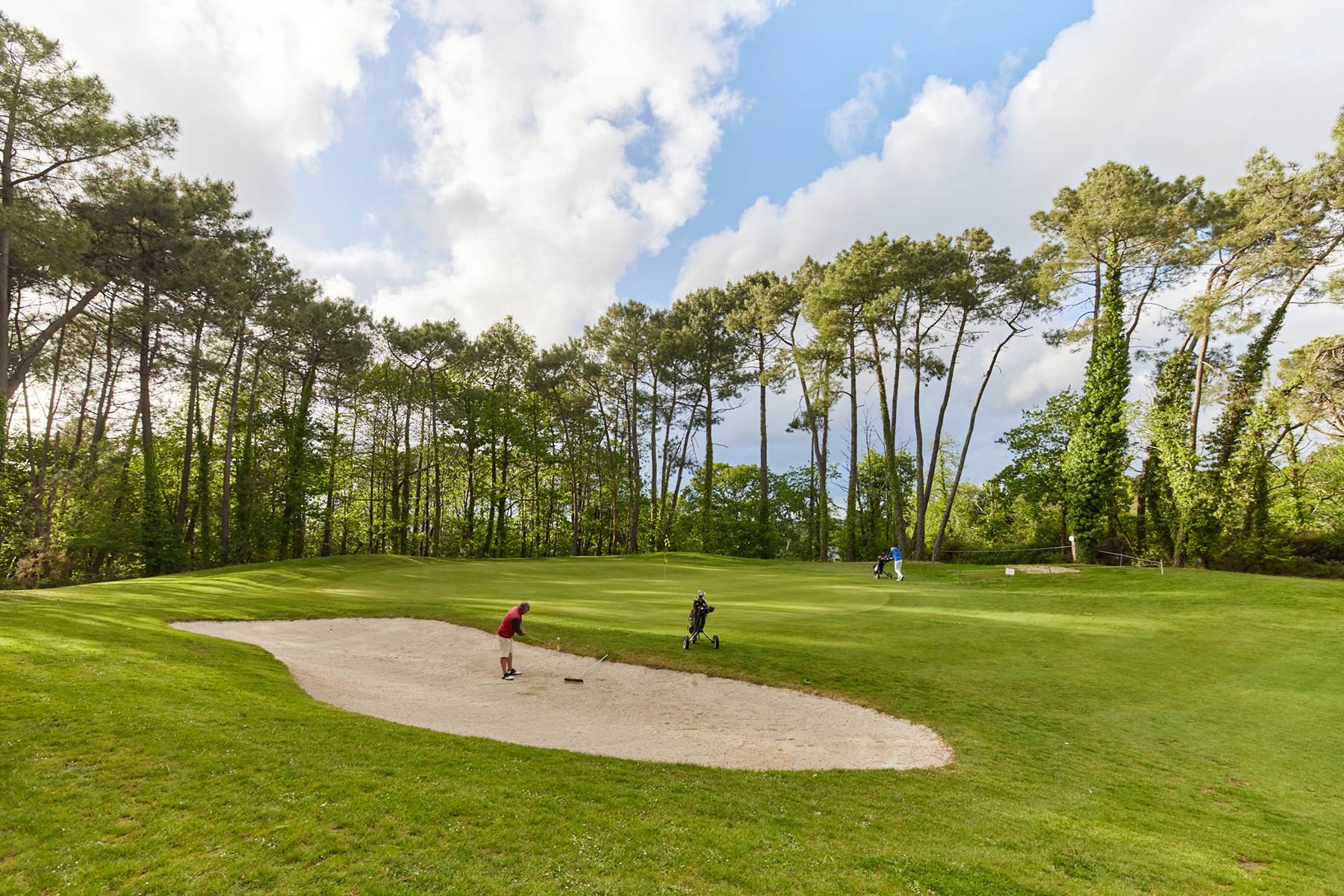 jouer-au-golf-Golfe-du Morbihan-vacances-paisibles-relaxation-nature-Bretagne-photo-page