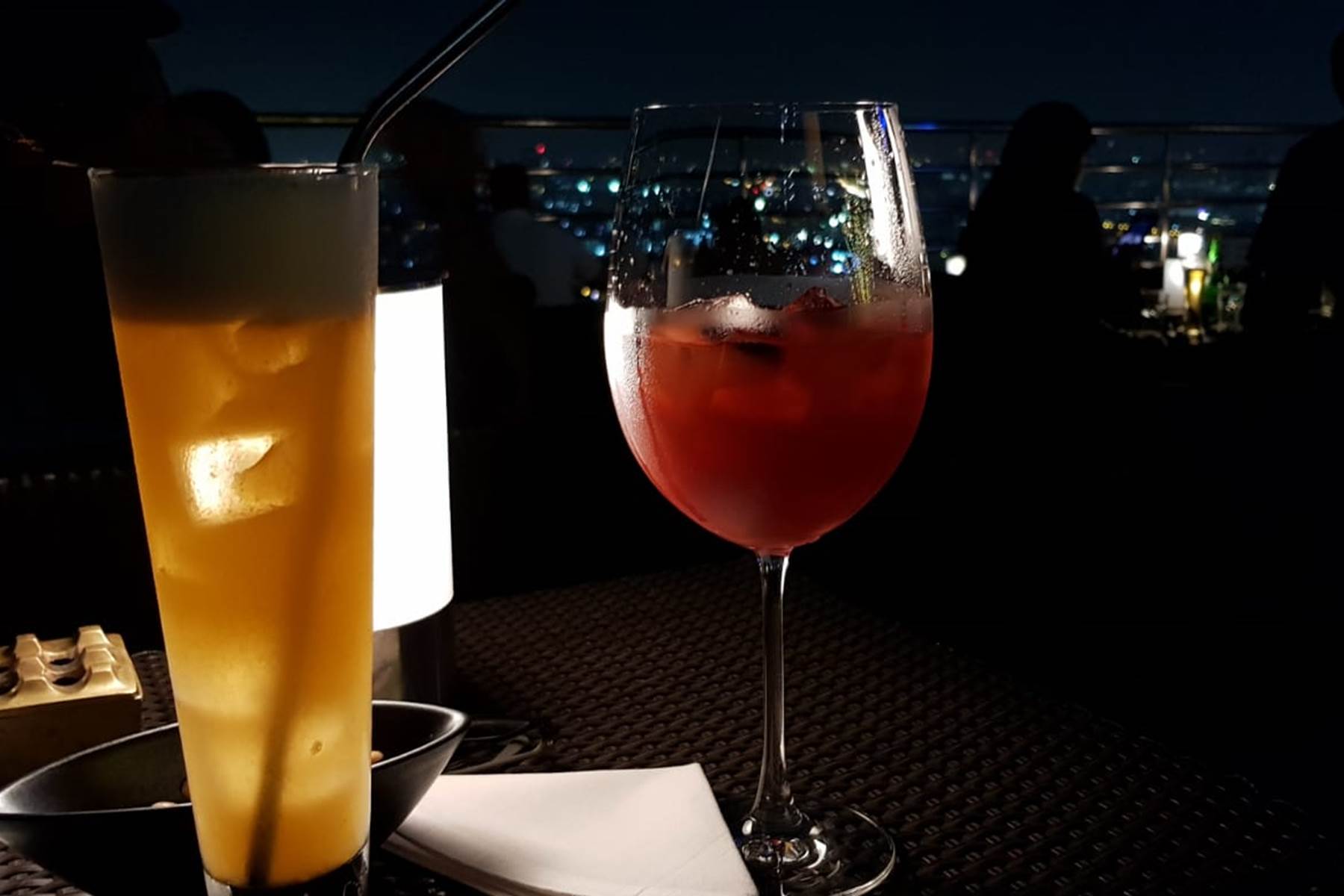 bar et restaurants a proximité-photo-page