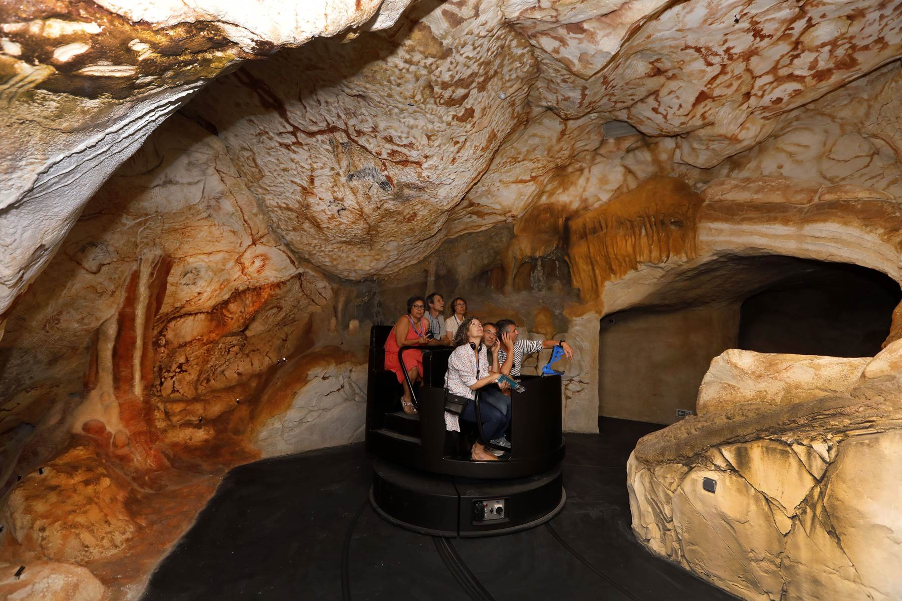 Grotte-Lascaux-Dordogne-photo-page