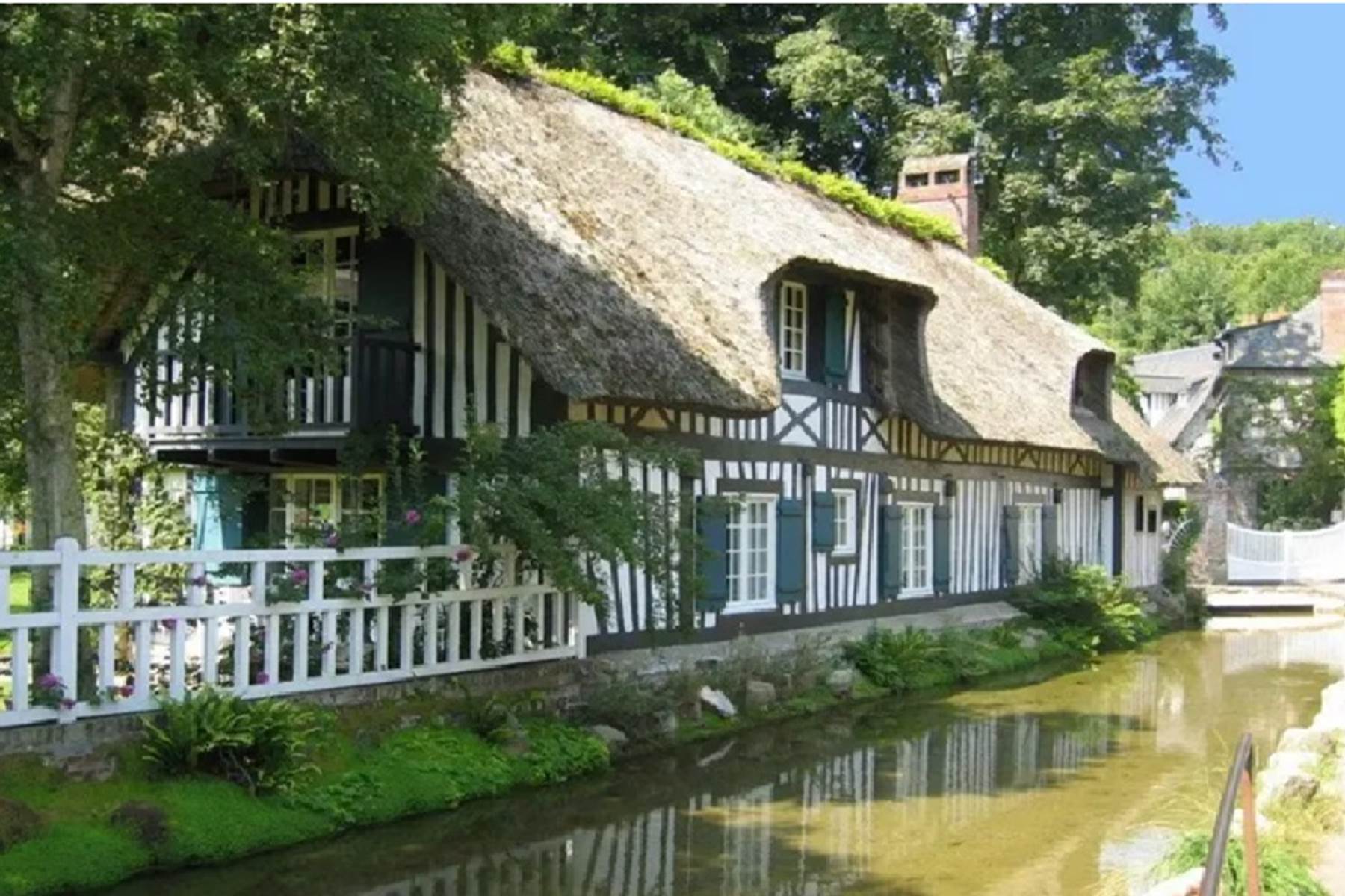 Veules les roses-photo-page