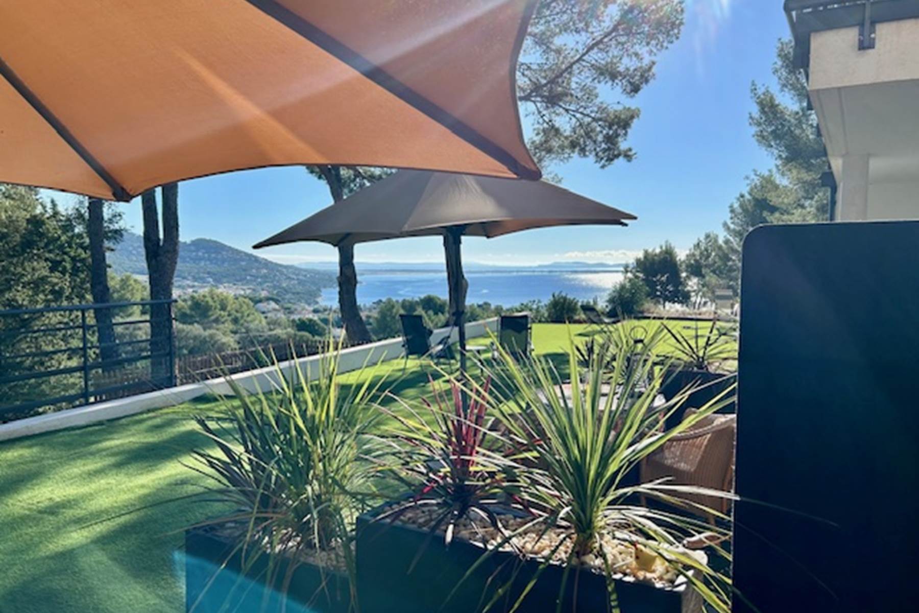 Jardin vue mer-photo-page