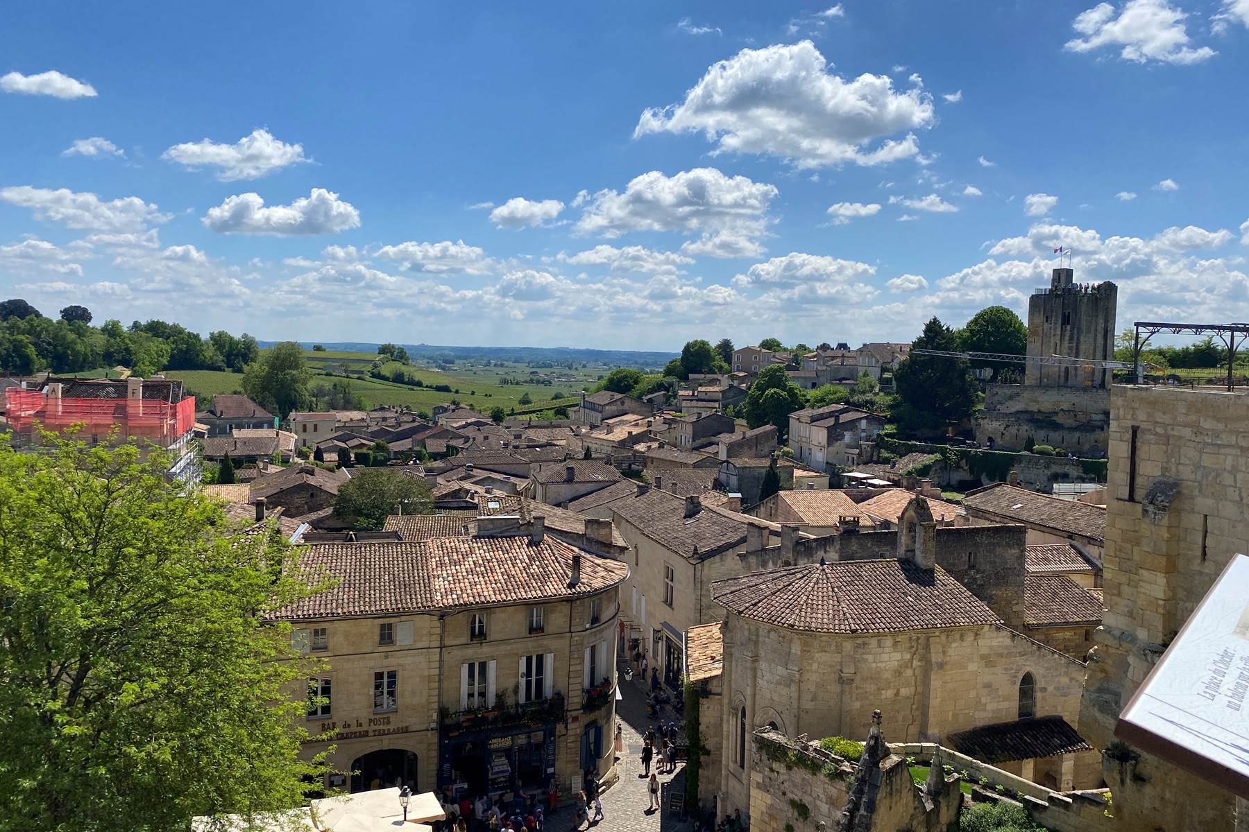 Saint-Emilion-visite-ville-tour-roi-gironde-vignoble-photo-page