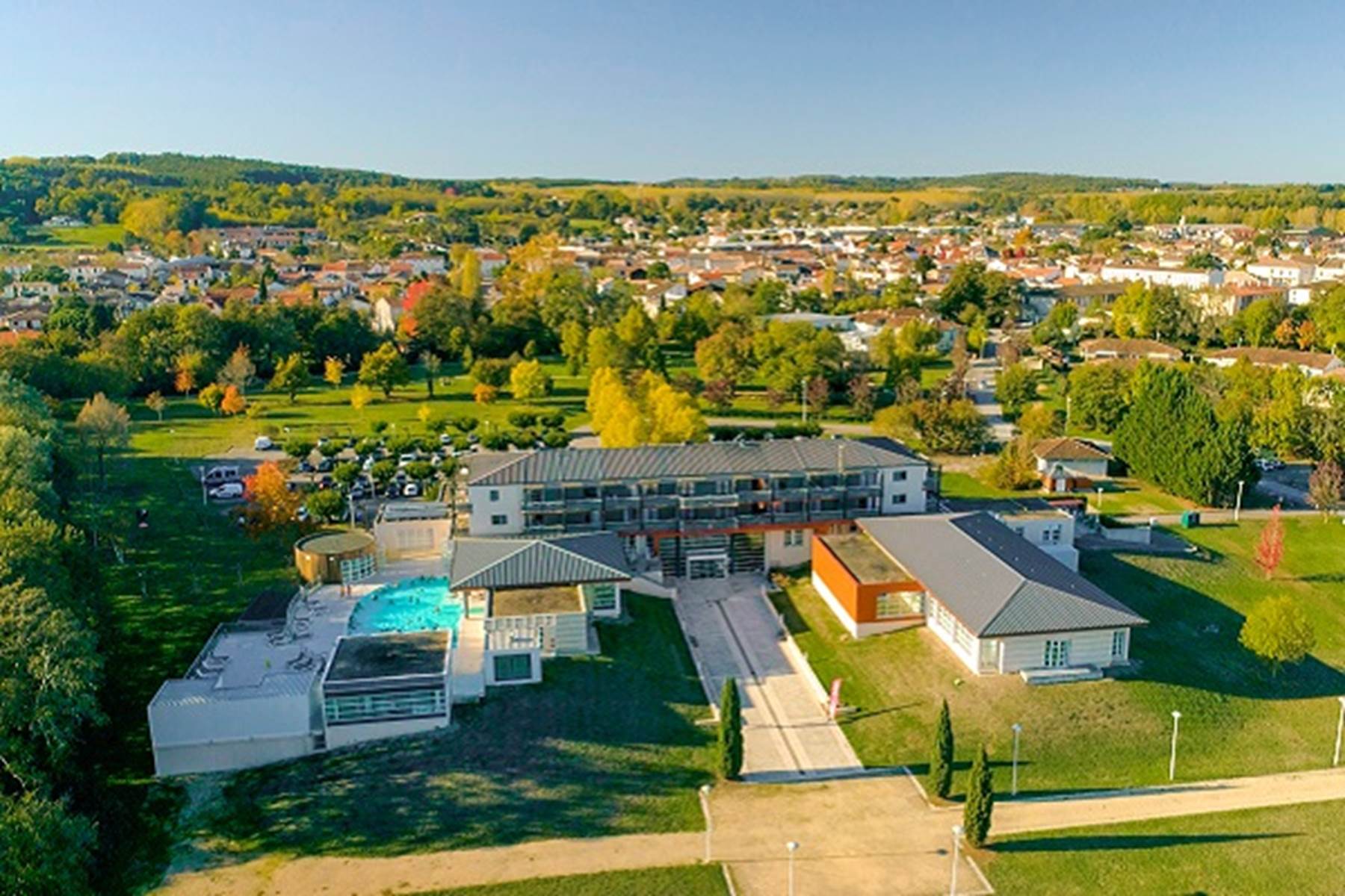 Complex-Aquatique-piscine-sauna-Lot et Garonne-photo-page
