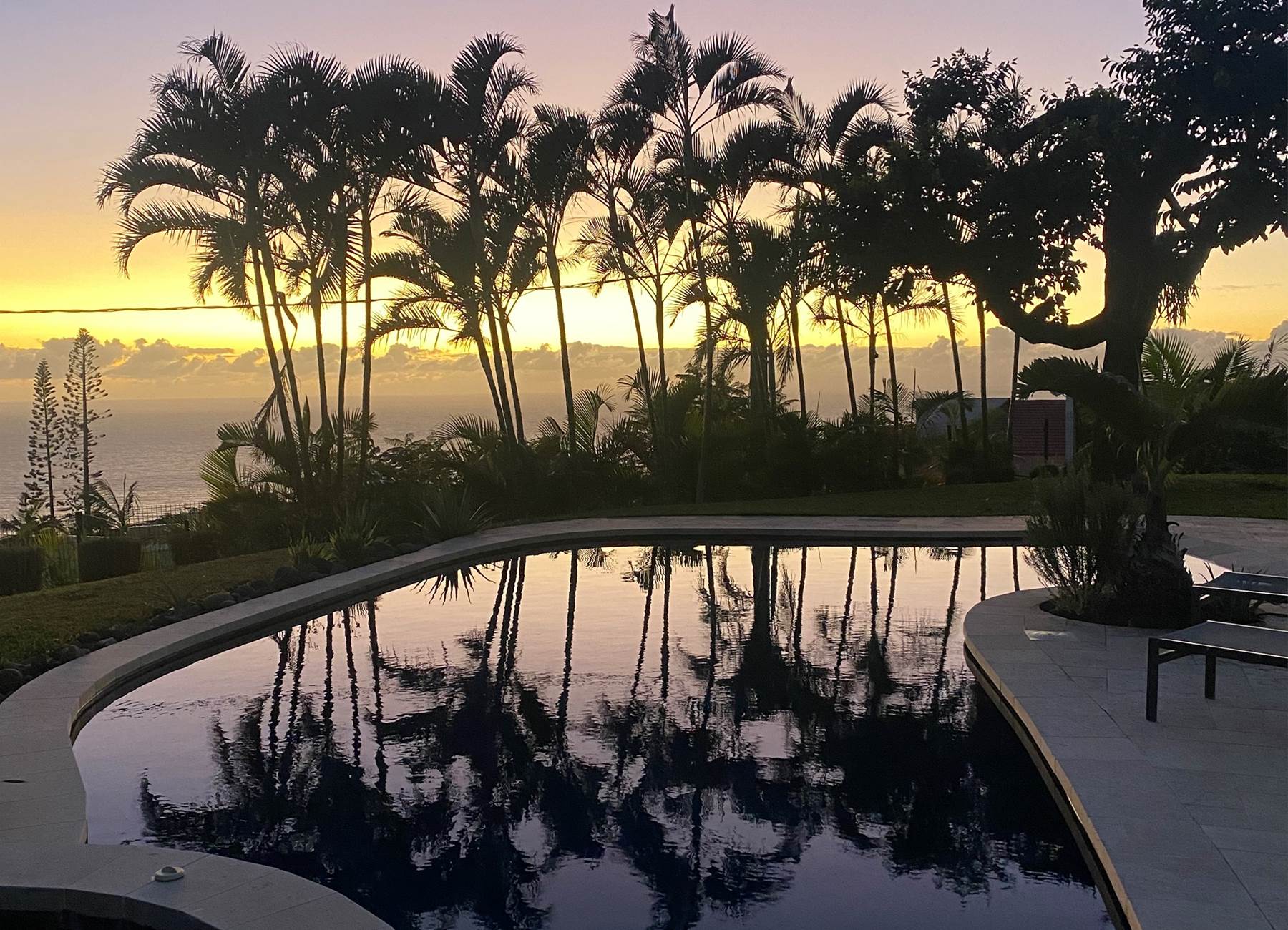 Départ au lever du soleil de L'ESCAPADE BELLEPIERRE