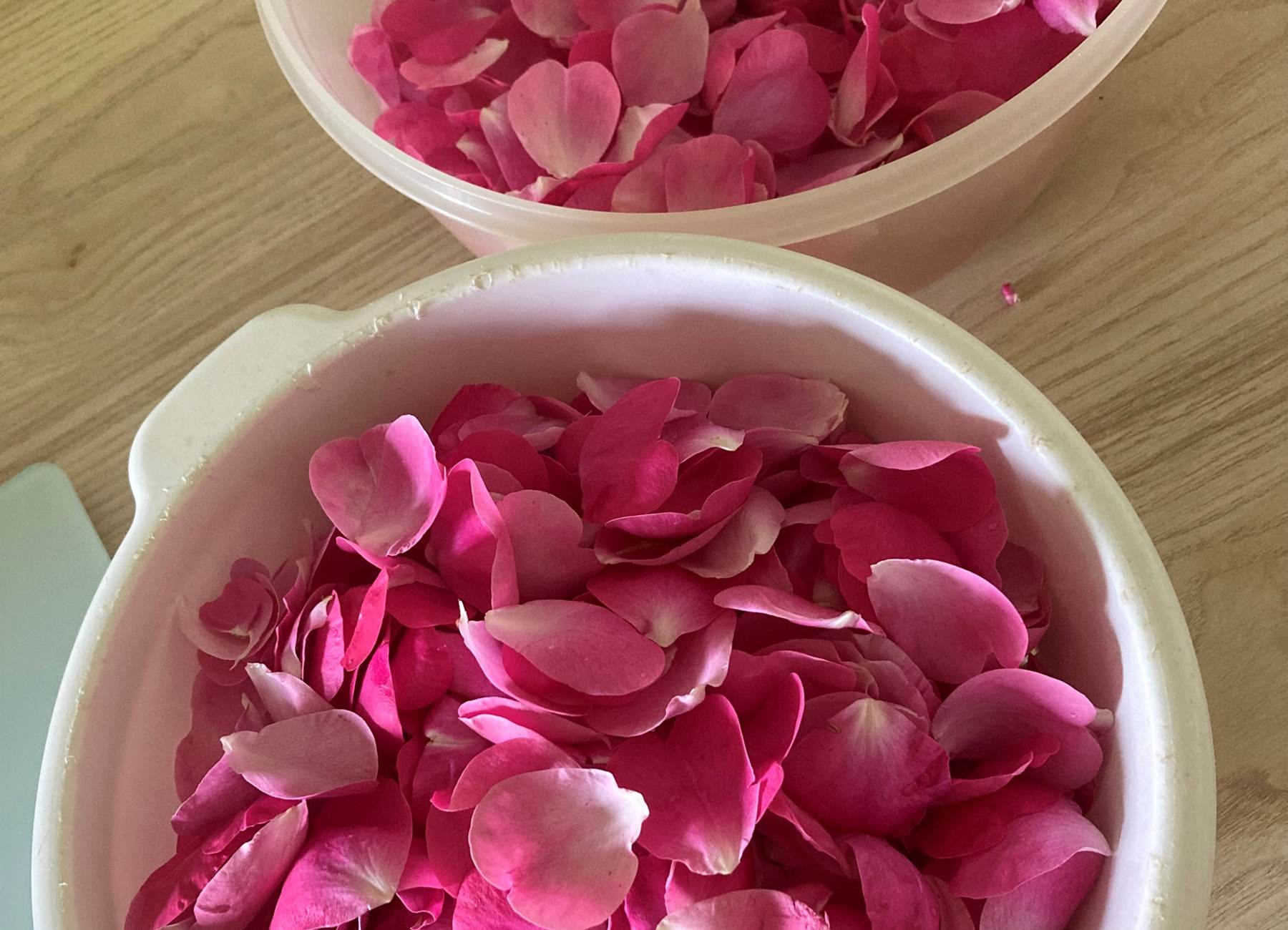 préparation confit de rose