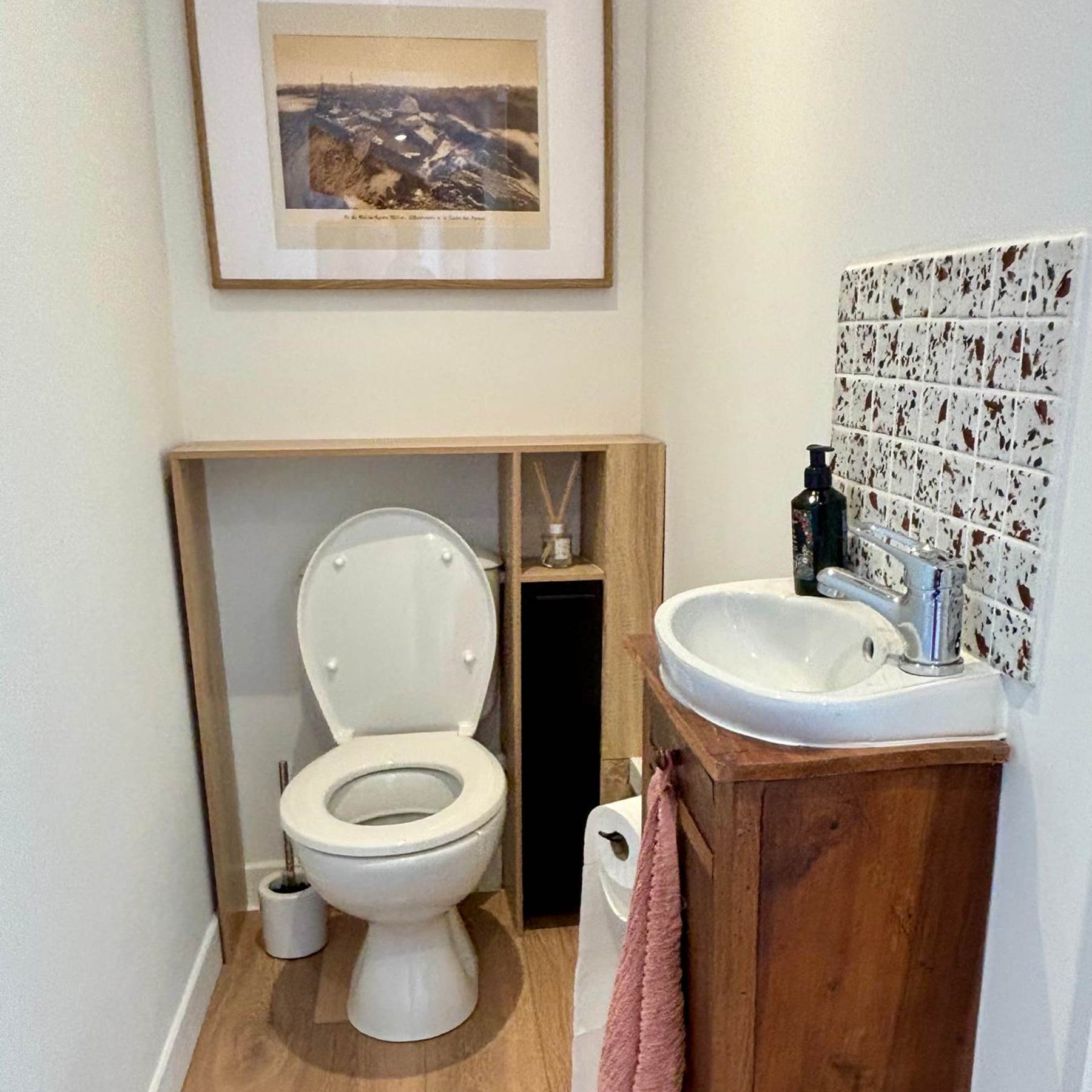 Mezzanine: WC-galerie