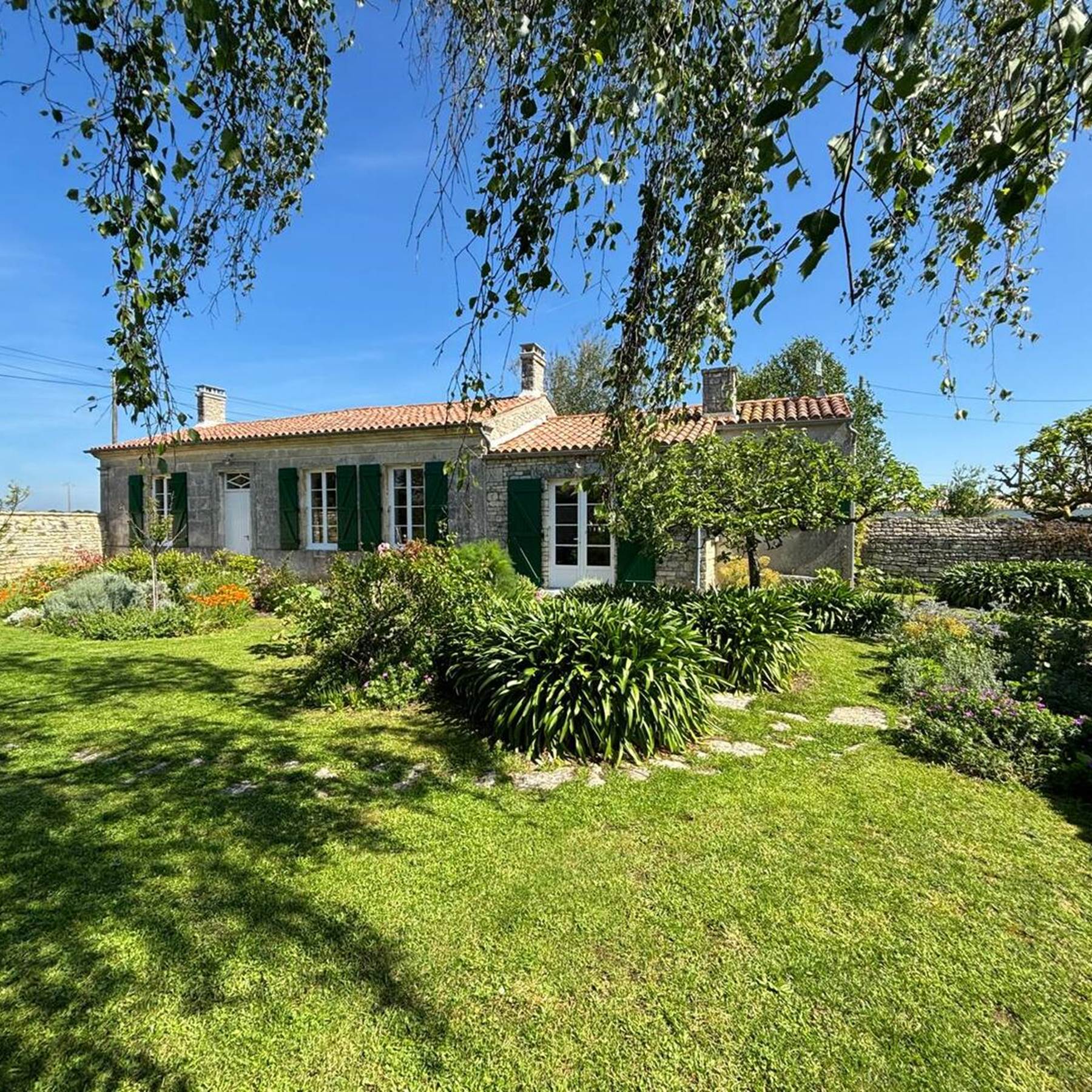 Le Clos des Agapanthes - maison extérieur-galerie