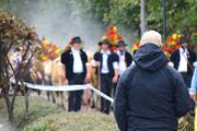des spectateurs attentifs à la désalpe de Saint Cergue