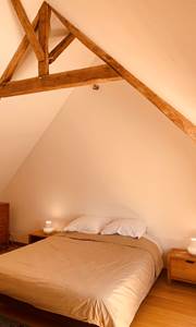 Chambre triple, lit confortable 