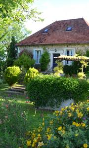Jolie maison en pierres proche gouffre de Padirac
