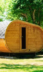 bourgogne-tourisme-campingcar-atypique-original-rivière-tournus-eaunes-cluny-solutré-vignes-vignobles-macon-vélo-randonnée-prochedelyon-france-saoneetloire-famille-avecenfants-allinclusive-messeugne-savignysurgrosnes-cathédrales-brancion-pleinair-camping-restaurant-patrimoine-activités-gastronomie-vins-châteaux-randonnée-convivialité-jeuxpourenfants-animations-bistrot-chaleureux-menu-restauration-cuisinefrançaise-bourguignon-vacances-convivialité-71-voiebleu-voieverte