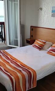 Chambre Hortansia grand lit