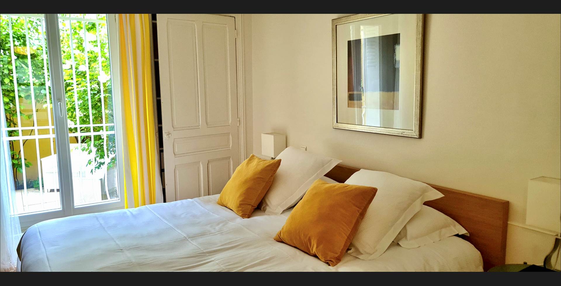 VILLA DU LAC VICHY - chambre vue sur patio