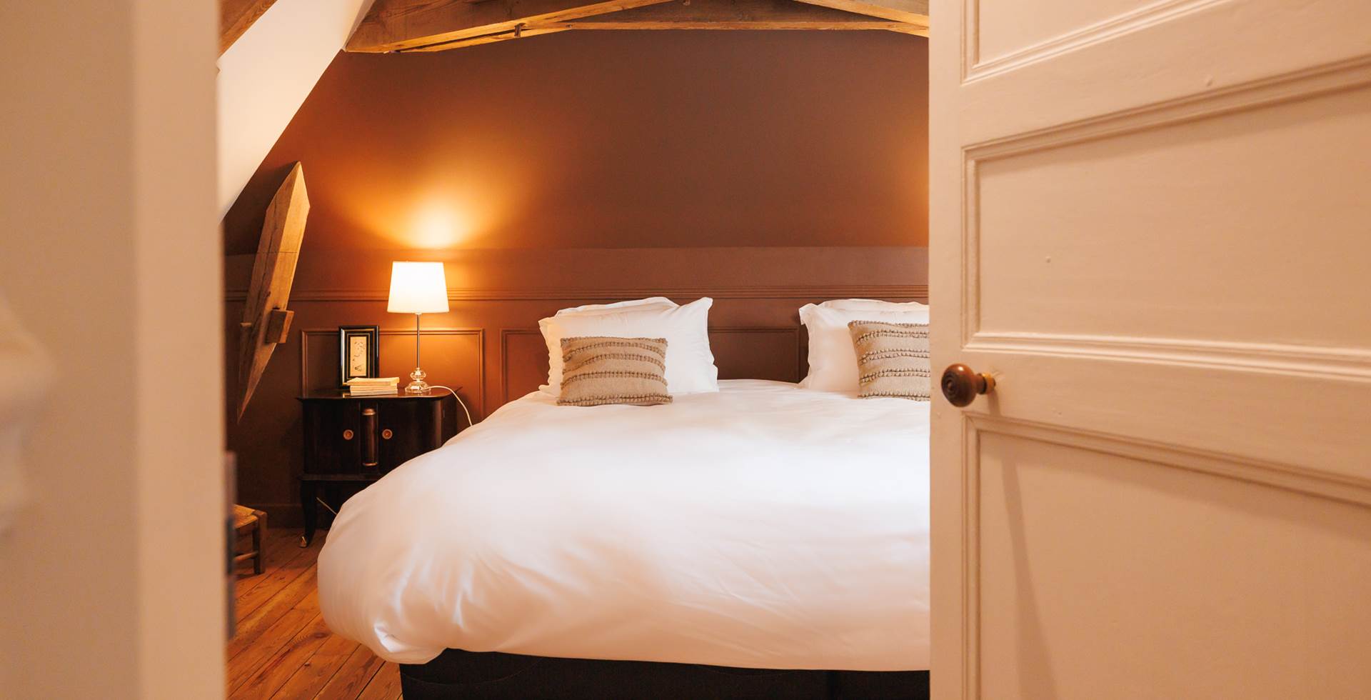 chambre chocolat vue palier gite de charme Le Quatre Feuilles proche puy du Fou