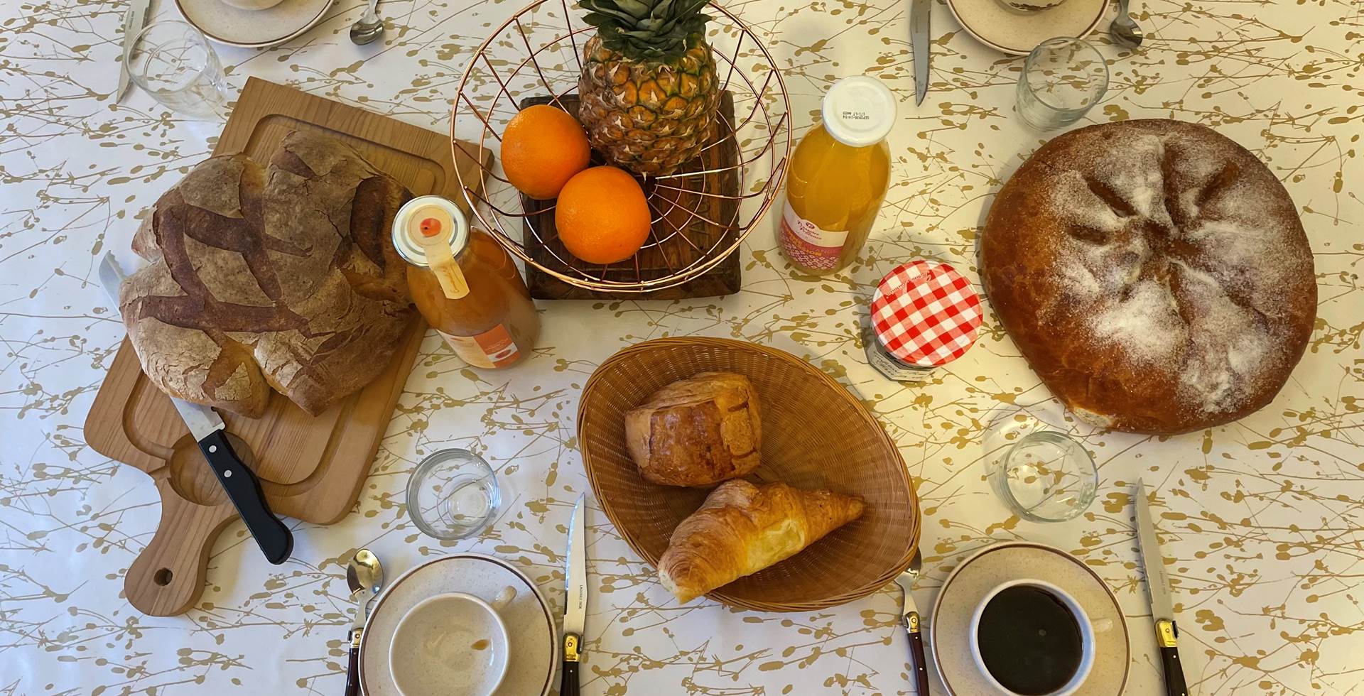 Petit déjeuner Hébergement Aveyron