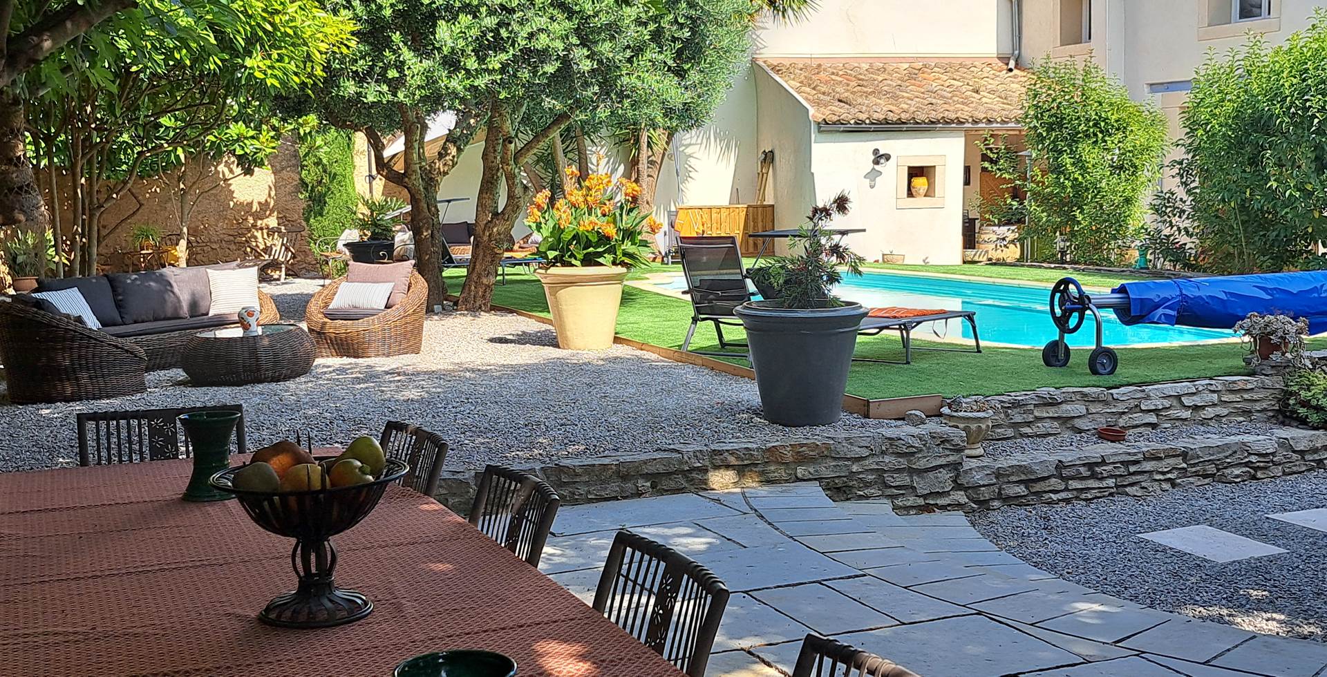 TERRASSE OMBRAGEE